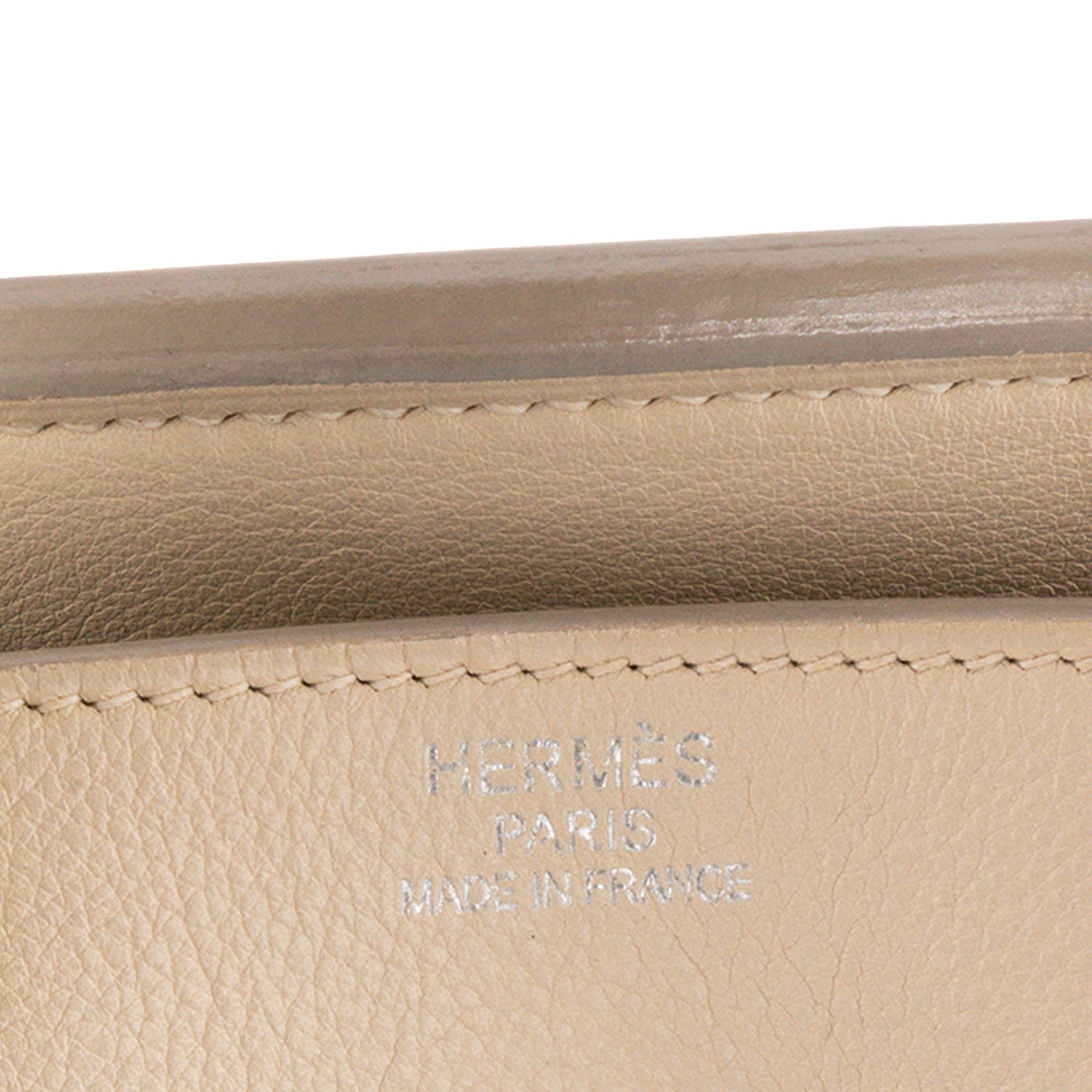 HERMÈS - Sac à main Birkin 35 Hermès en cuir Swift craie beige