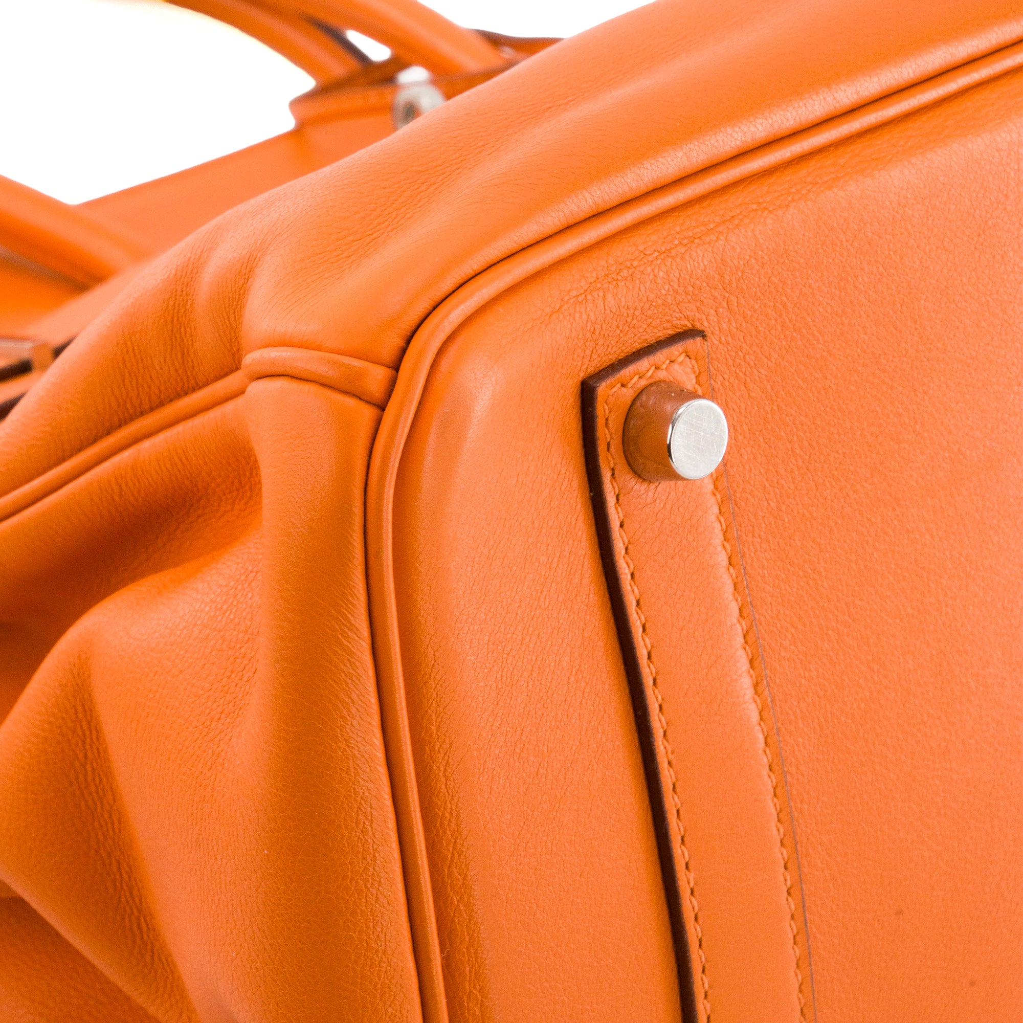 HERMÈS - Sac à main Birkin 35 Hermès en cuir swift orange H