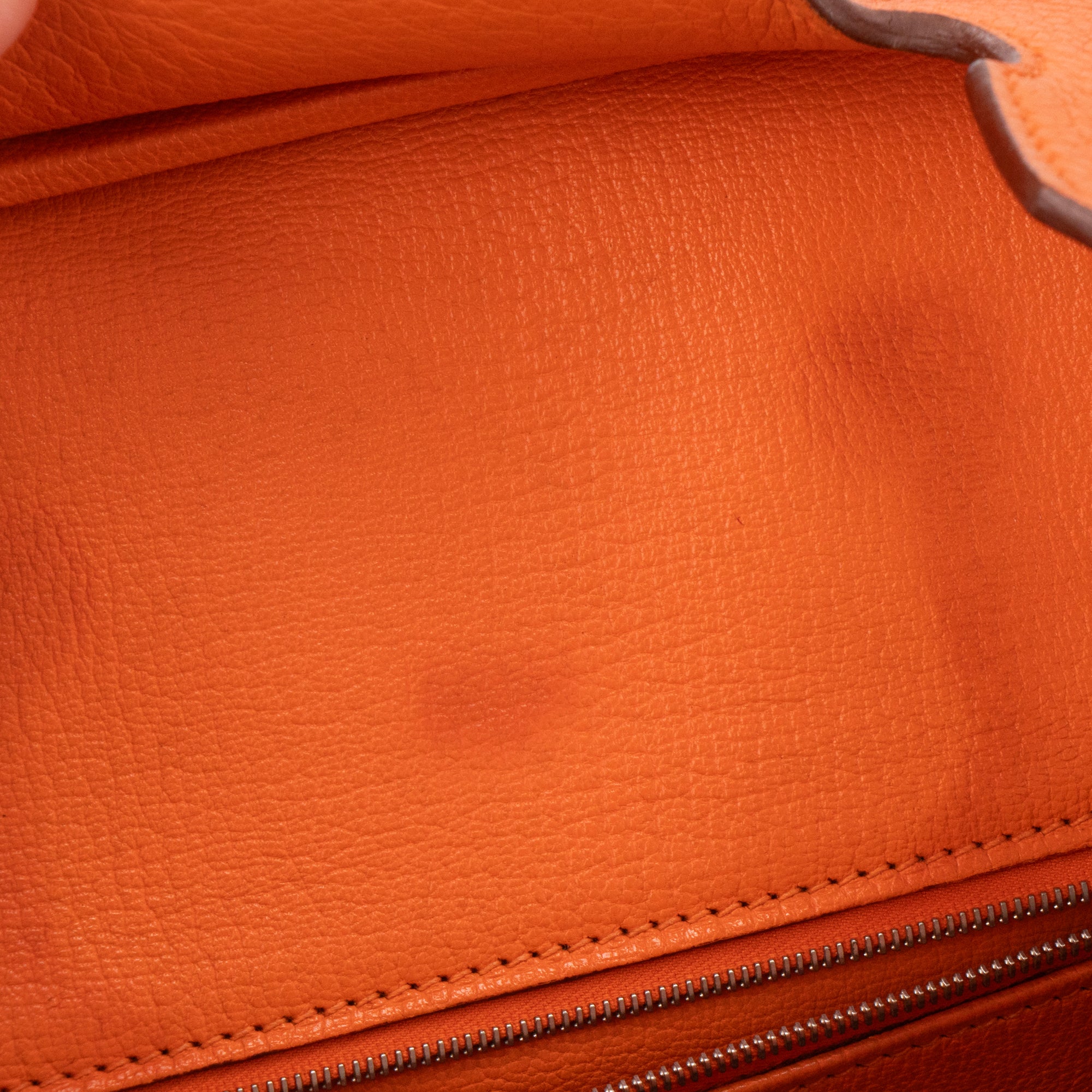 HERMÈS - Hermès Birkin 35 Handbag in Orange Togo Leather