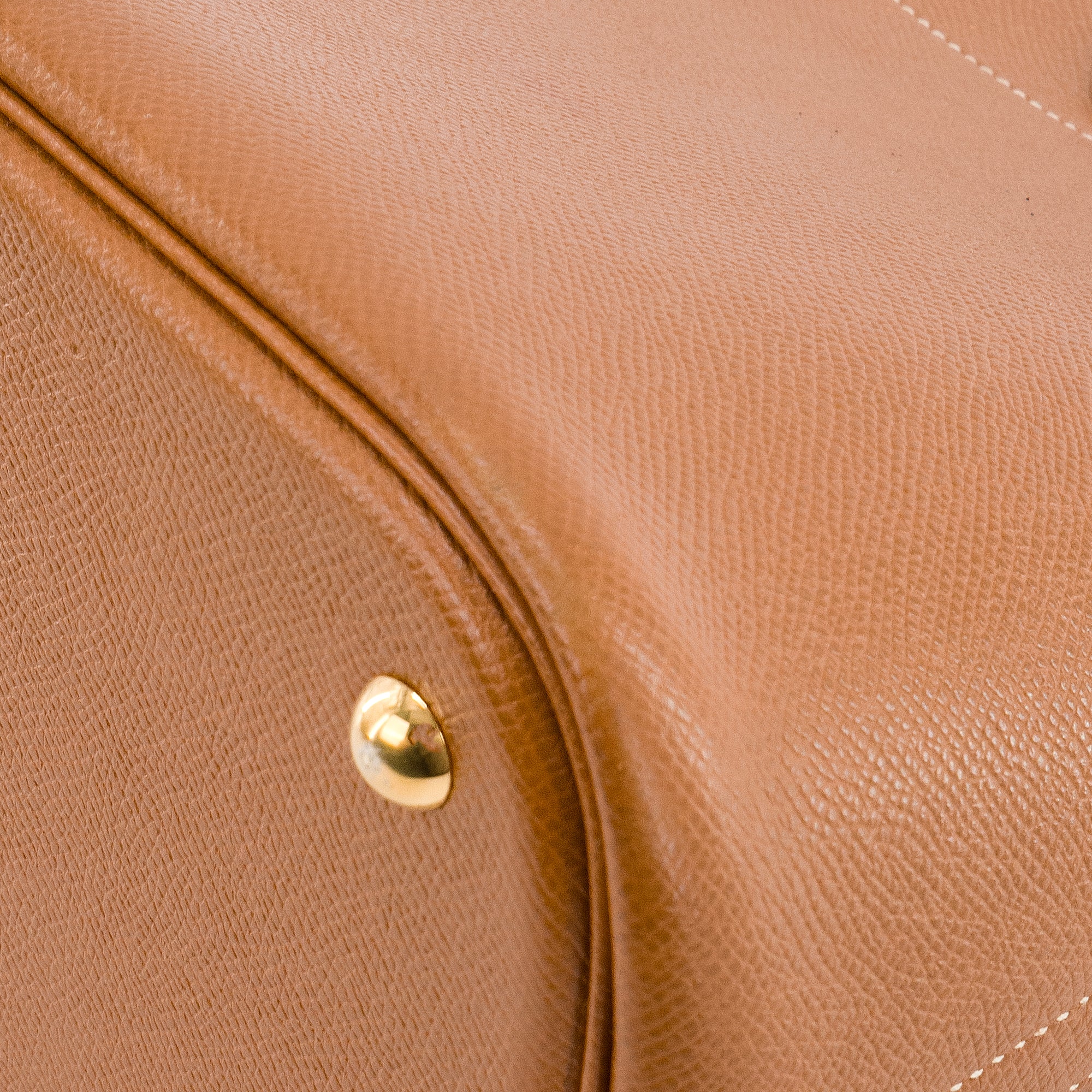 HERMÈS - Sac à main Bolide Hermès en cuir grainé courchevel marron vintage