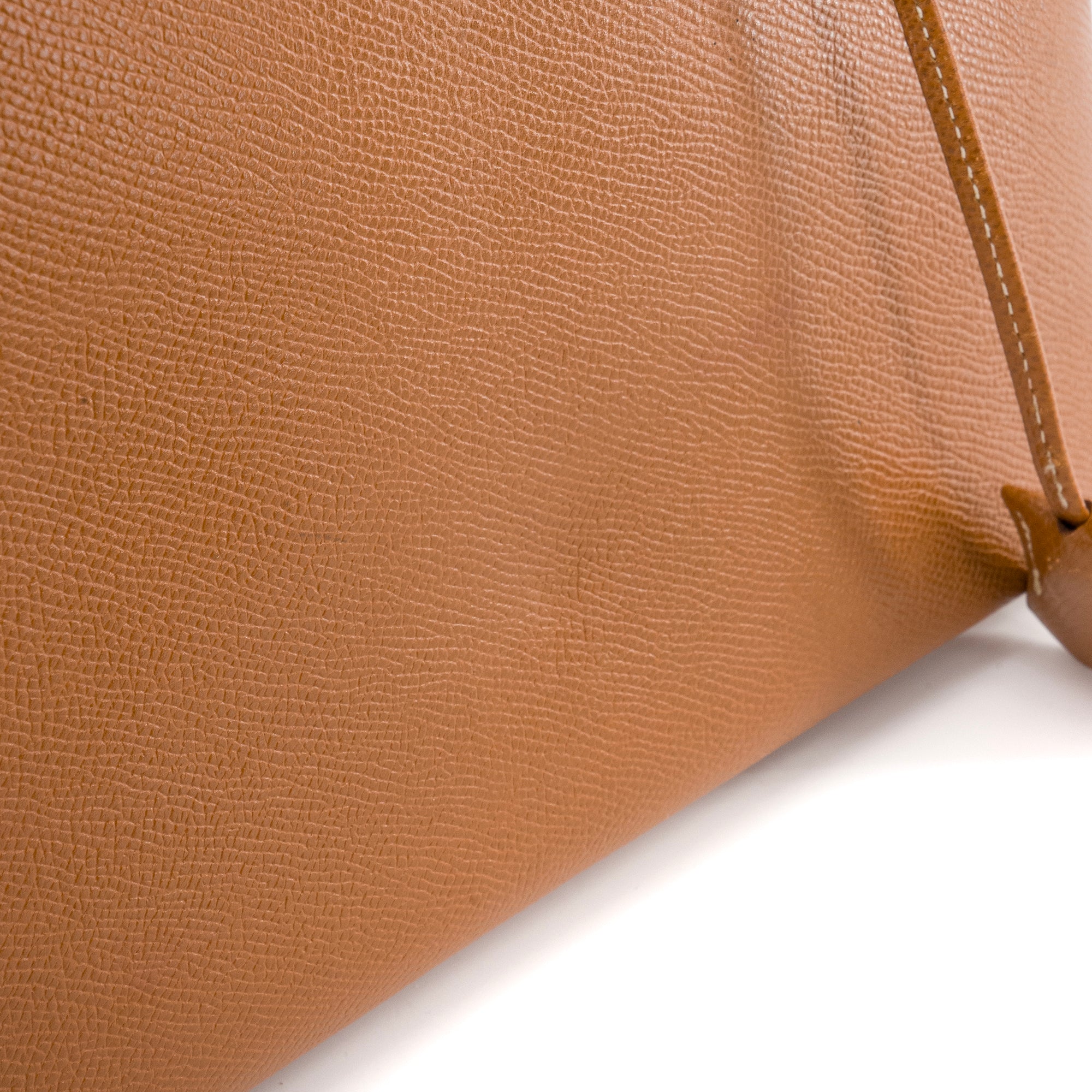 HERMÈS - Sac à main Bolide Hermès en cuir grainé courchevel marron vintage