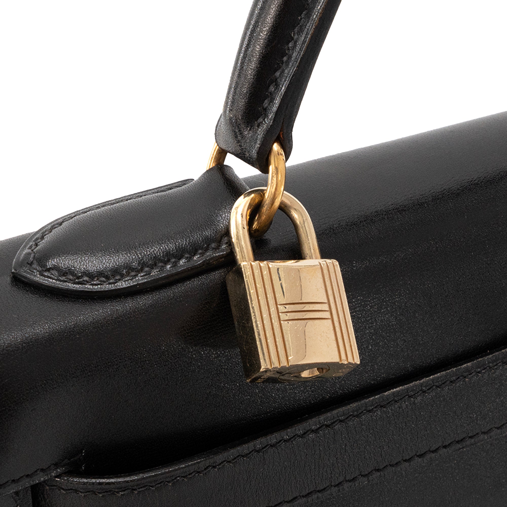 HERMÈS - Sac à main Kelly 32 Hermès en cuir box noir vintage