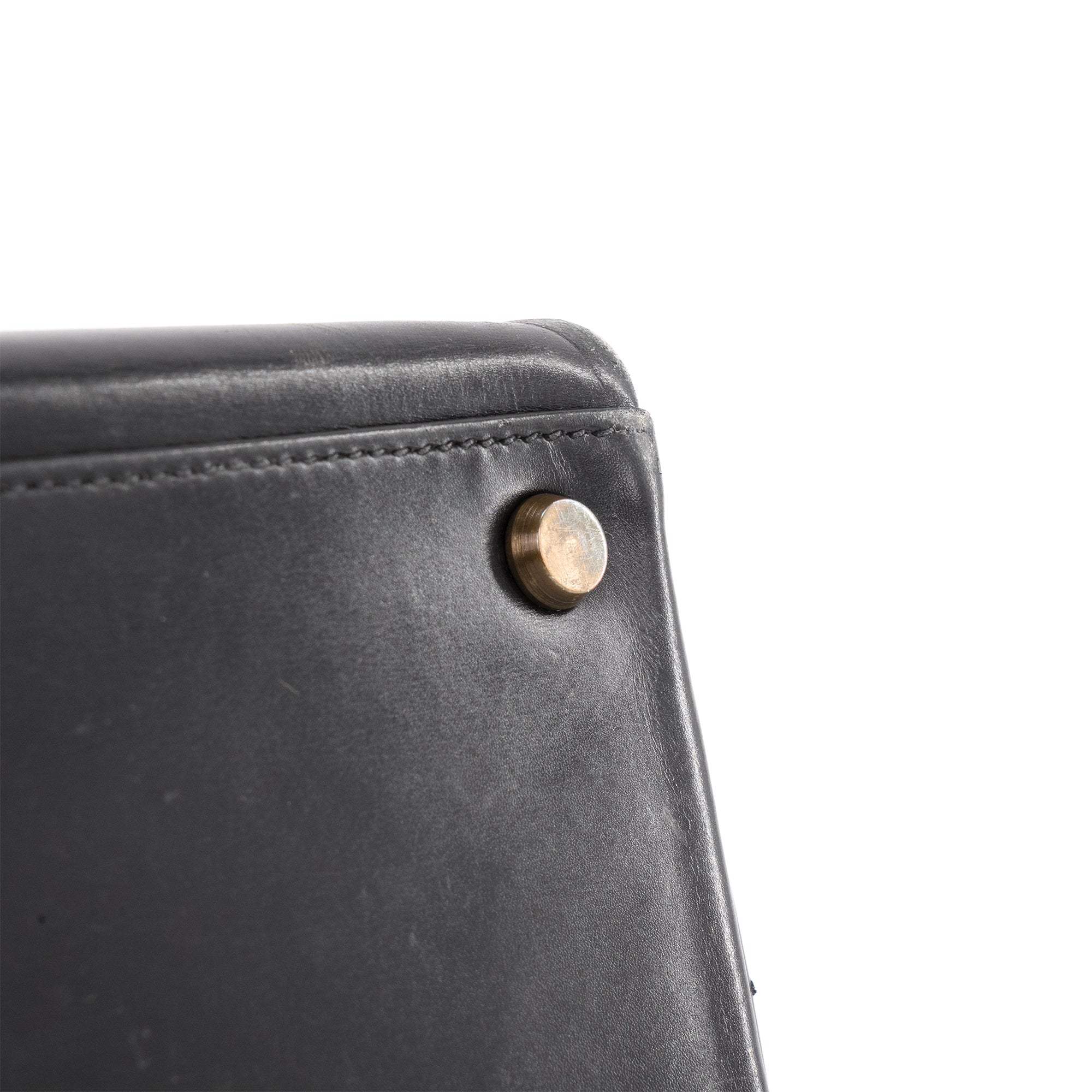HERMÈS - Sac à main Kelly 32 Hermès en cuir box noir vintage
