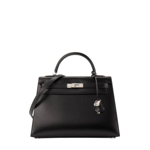 HERMÈS - Sac à main Kelly 32 Hermès en cuir box noir