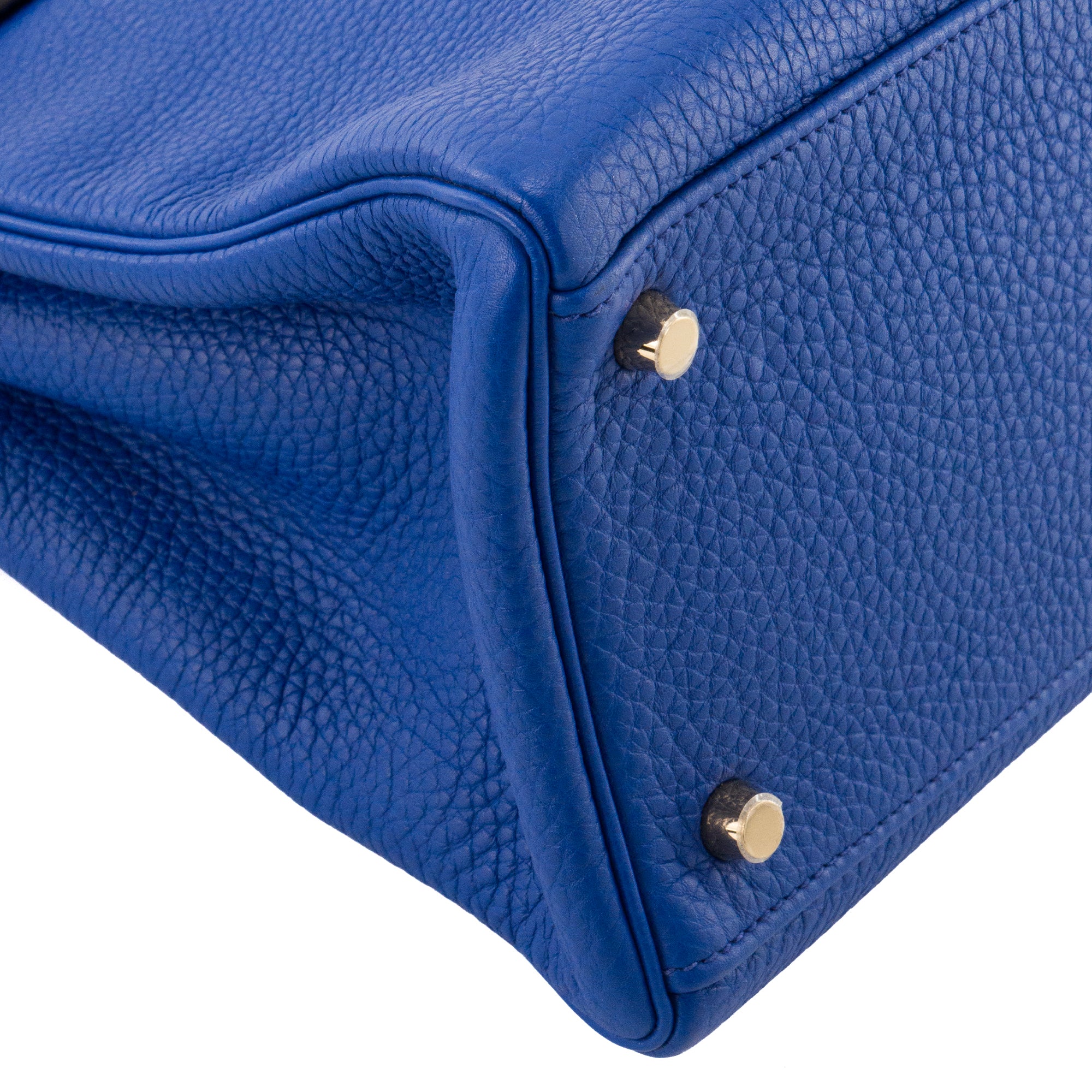 HERMÈS - Sac à main Kelly 35 Hermès en cuir clémence couleur bleu roi