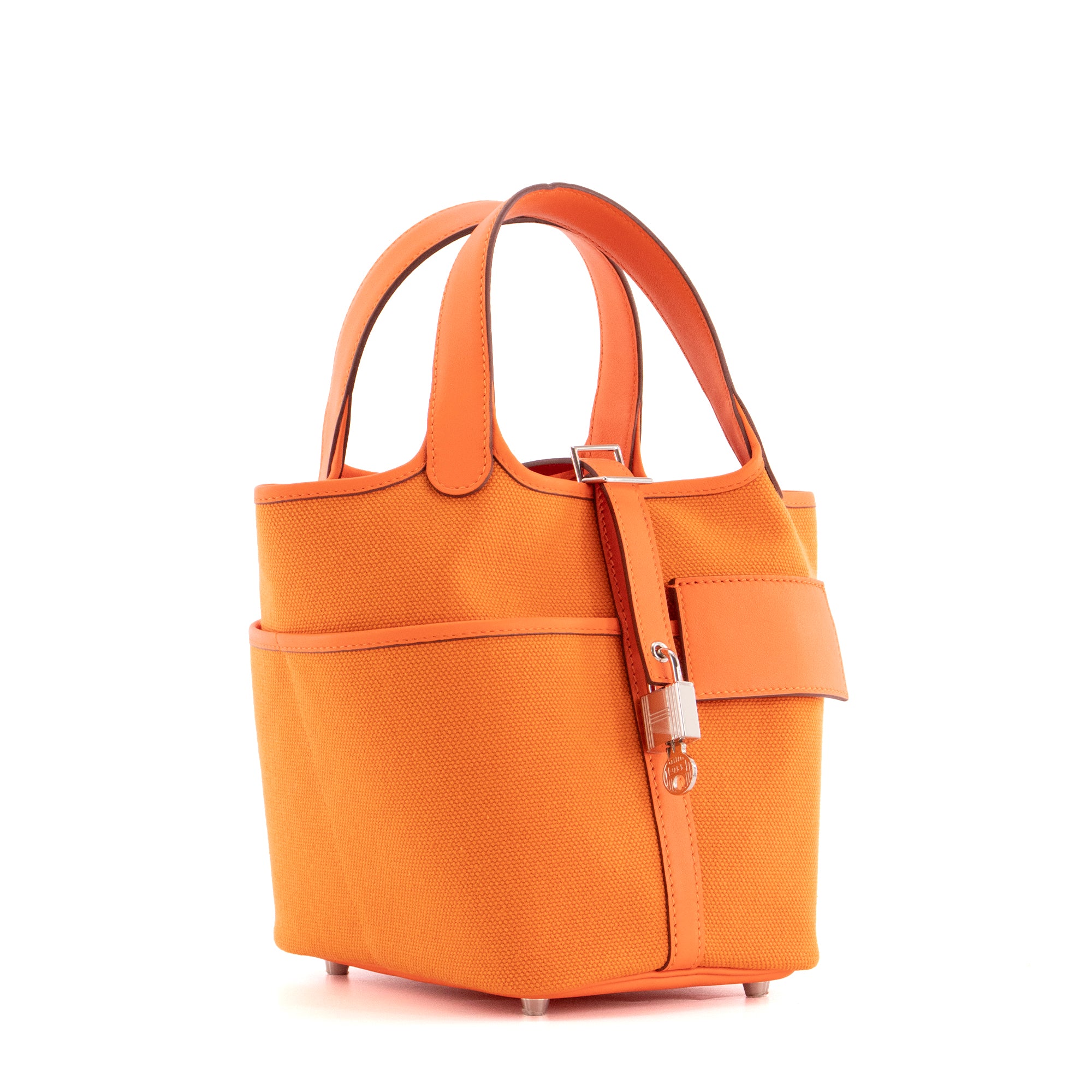 HERMÈS - Sac à main Picotin 18 cargo Hermès en toile et cuir orange