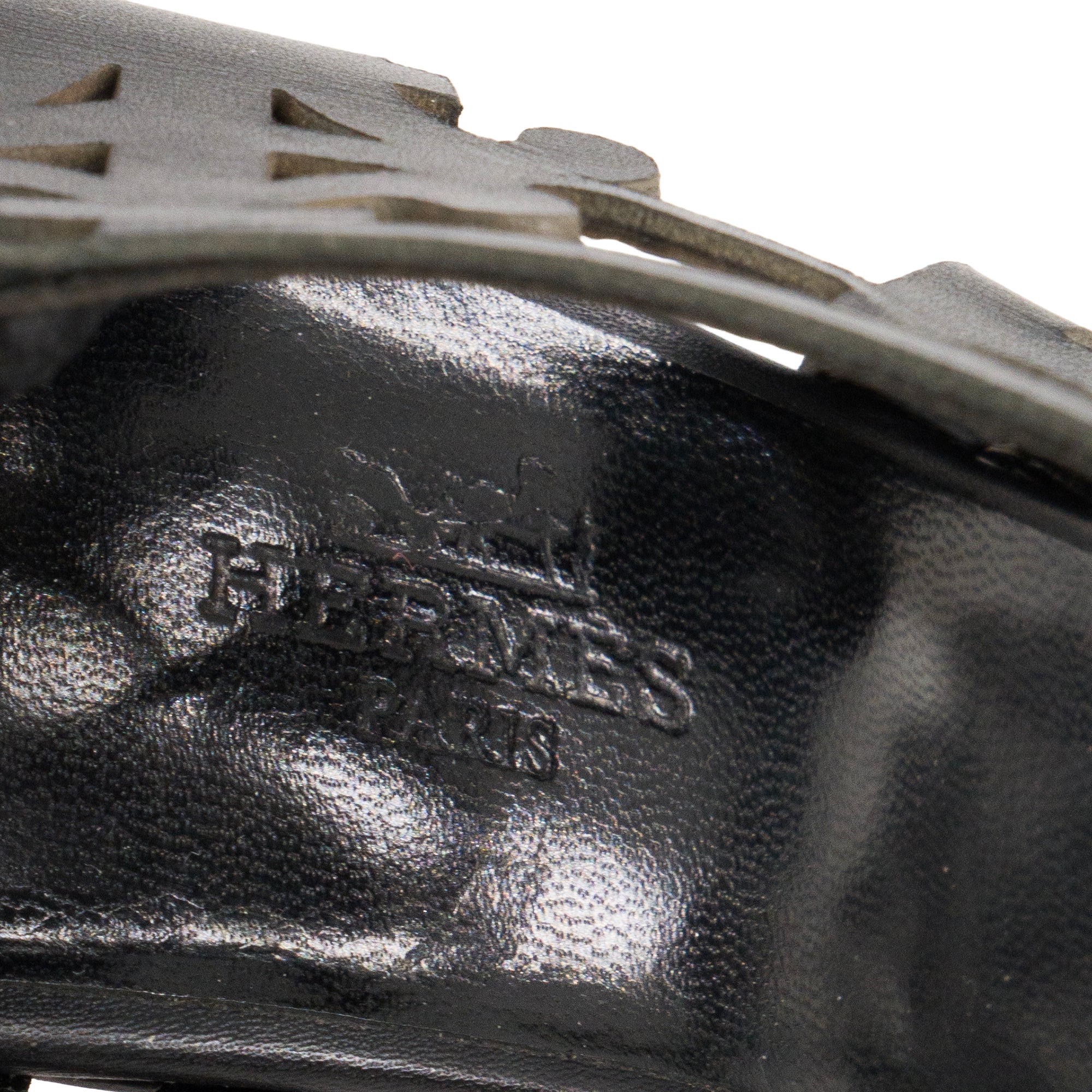 HERMÈS - Sandales à talons Keira Hermès en cuir noir (T36,5)