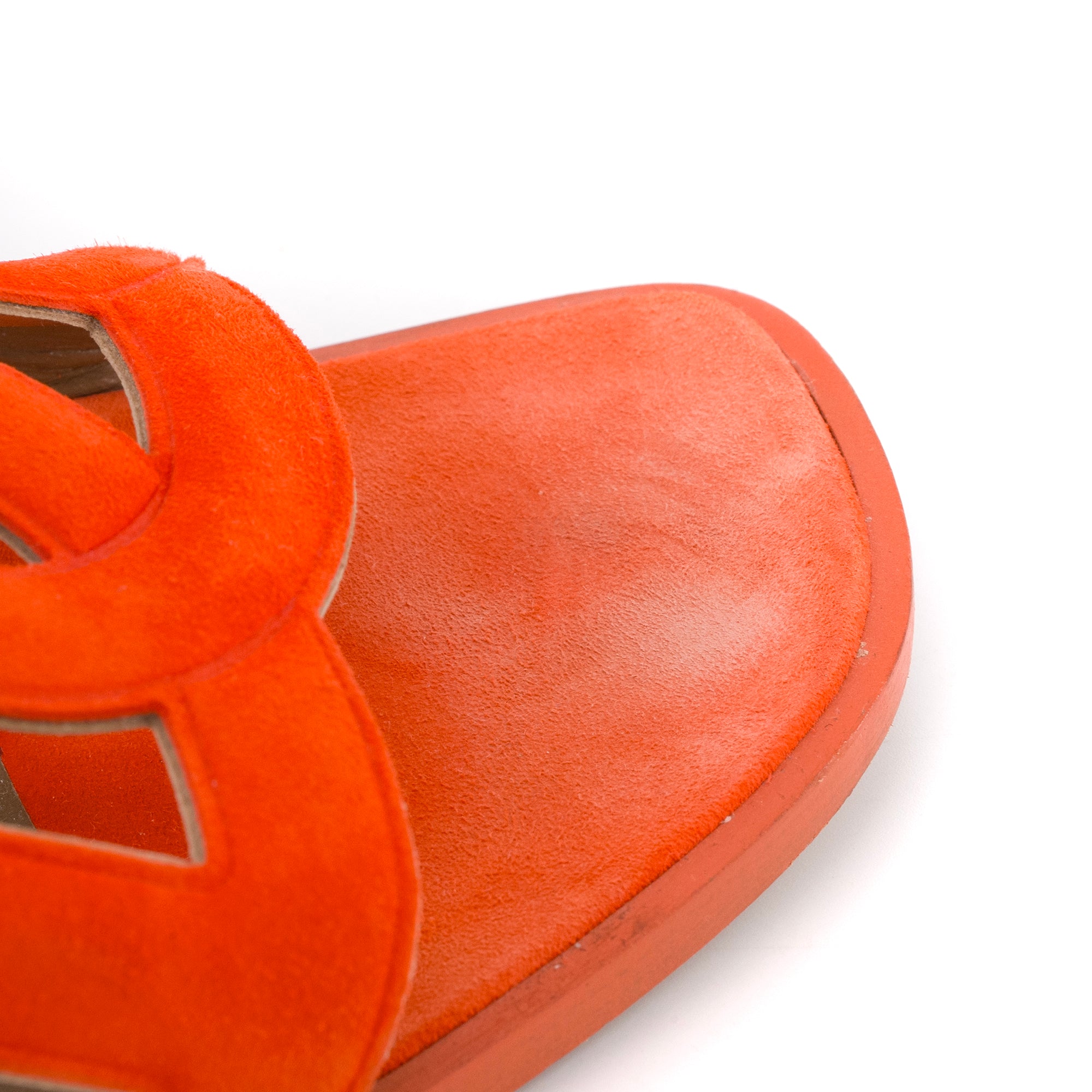 HERMÈS - Sandales Aloha Hermès en daim orange (T37.5)