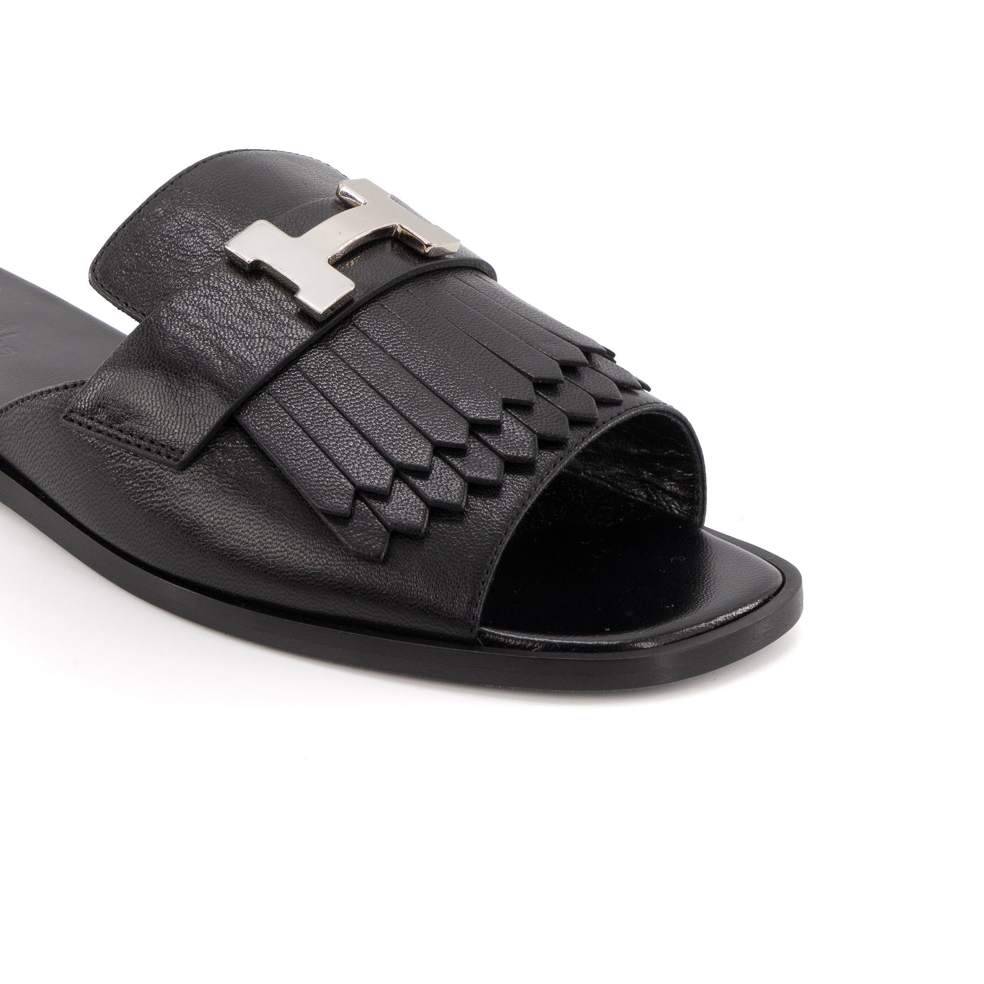 HERMÈS - Sandales Auteuil Hermès en cuir noir (T37)