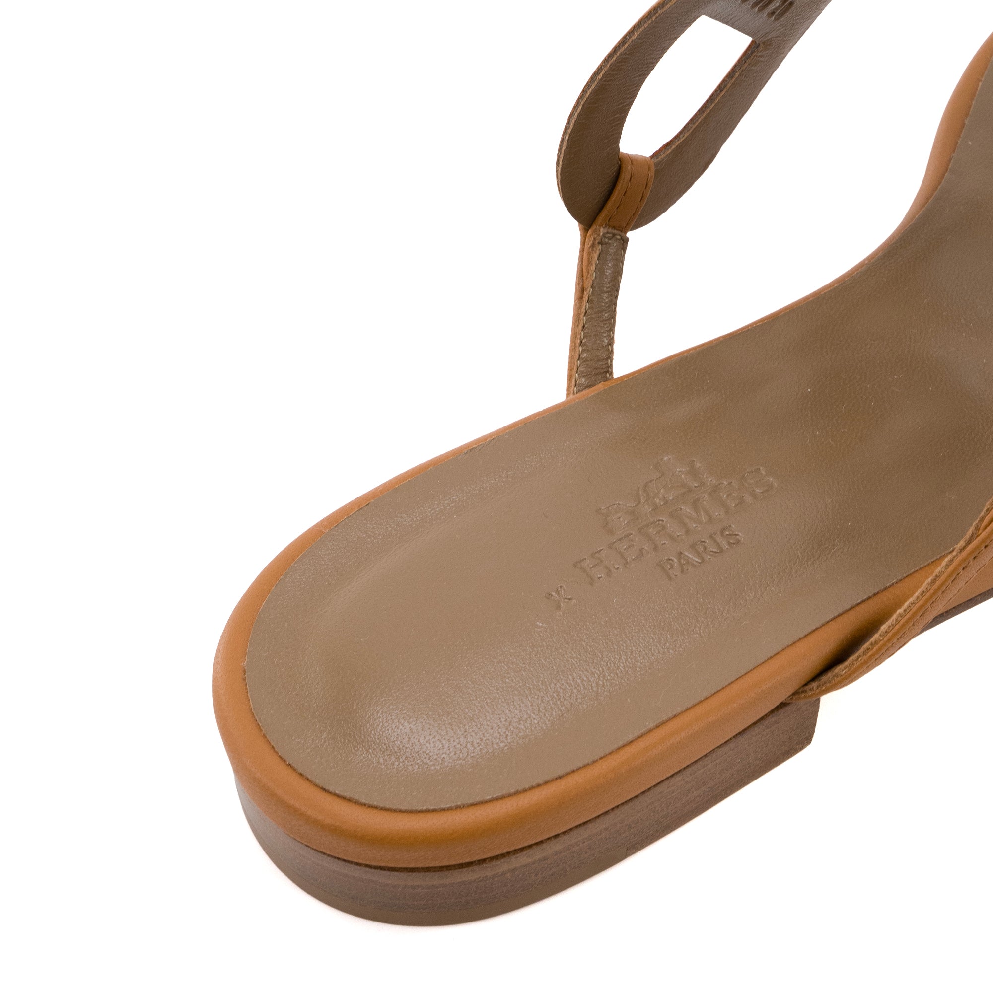 HERMÈS - Sandales Beach Hermès en cuir marron (T37.5)