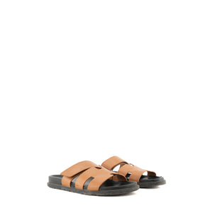 HERMÈS - Sandales Chypre Hermès en cuir lisse marron gold (T41)