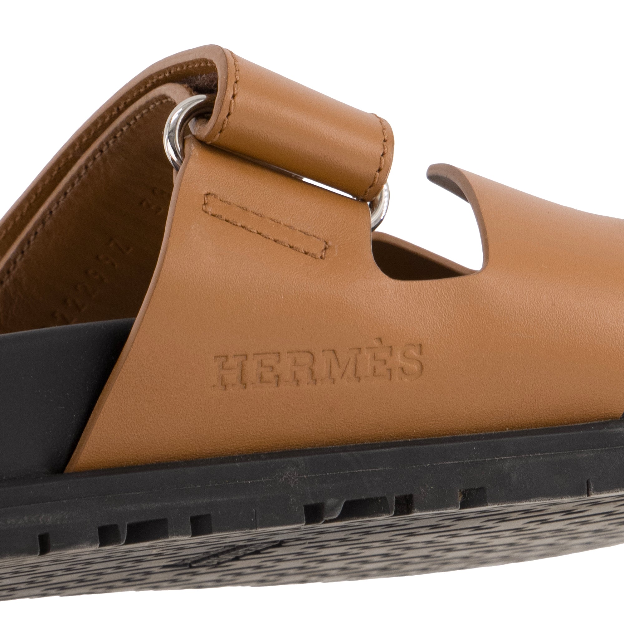 HERMÈS - Sandales Chypre Hermès en cuir marron (T38)