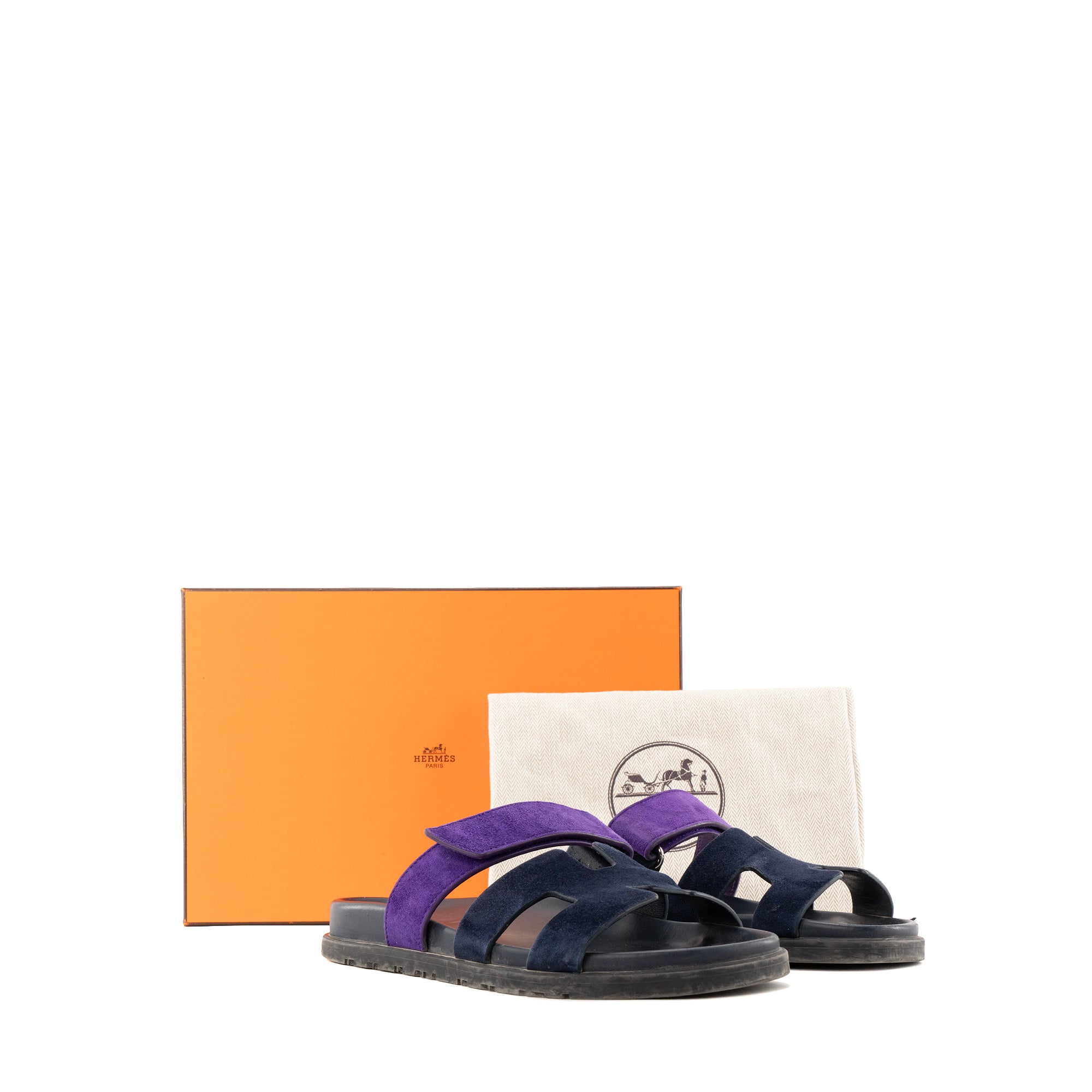 HERMÈS - Sandales Chypre Hermès en daim bleu marine et violet (T37)