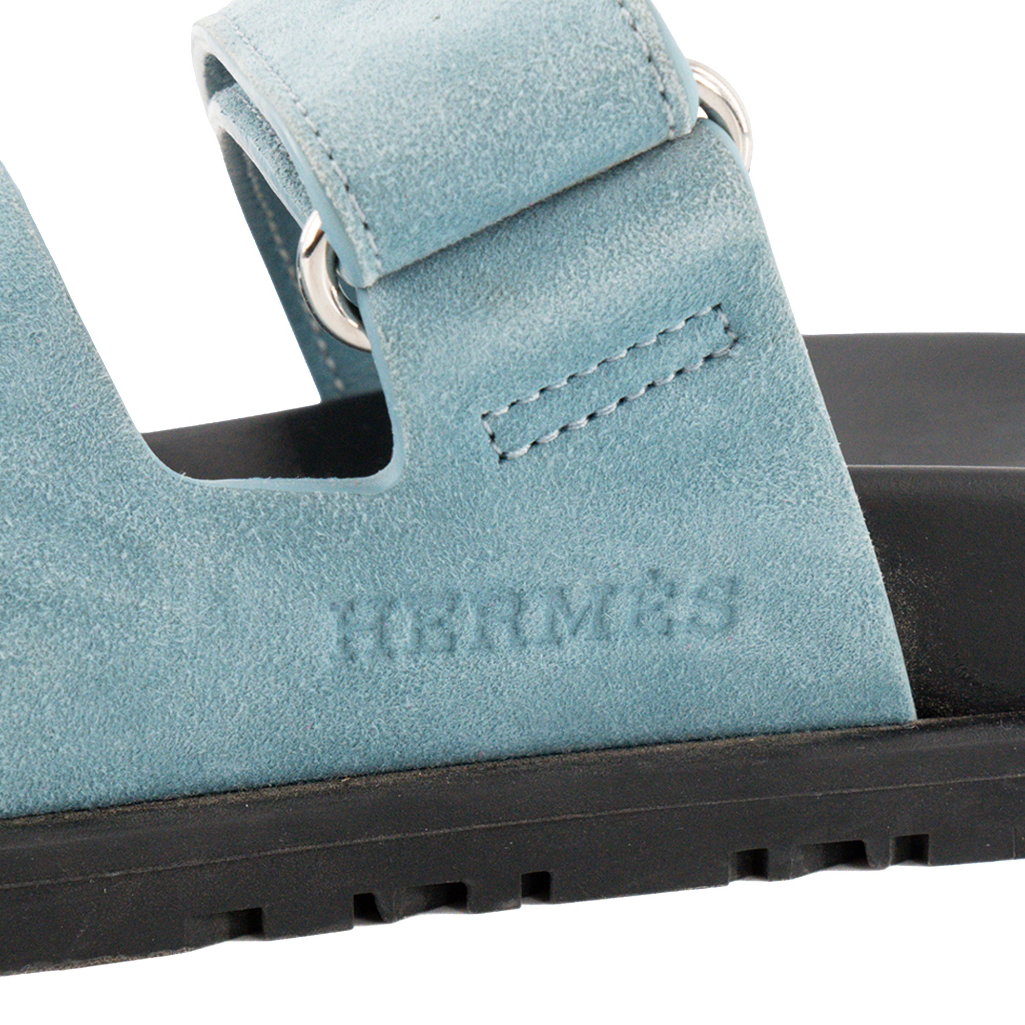 HERMÈS - Sandales Chypre Hermès en daim bleu (T36)