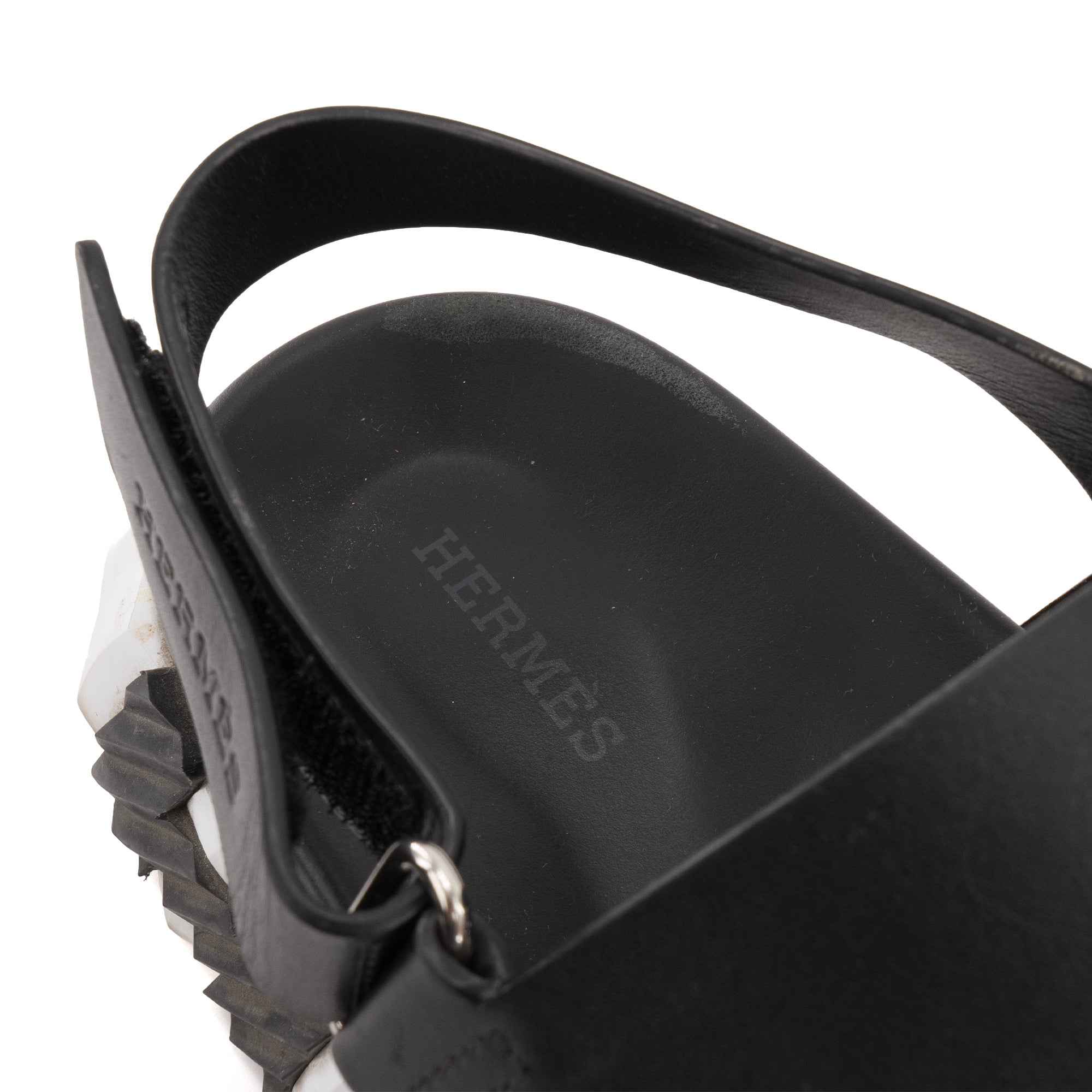 HERMÈS - Sandales Electric Hermès en cuir noir (T39)