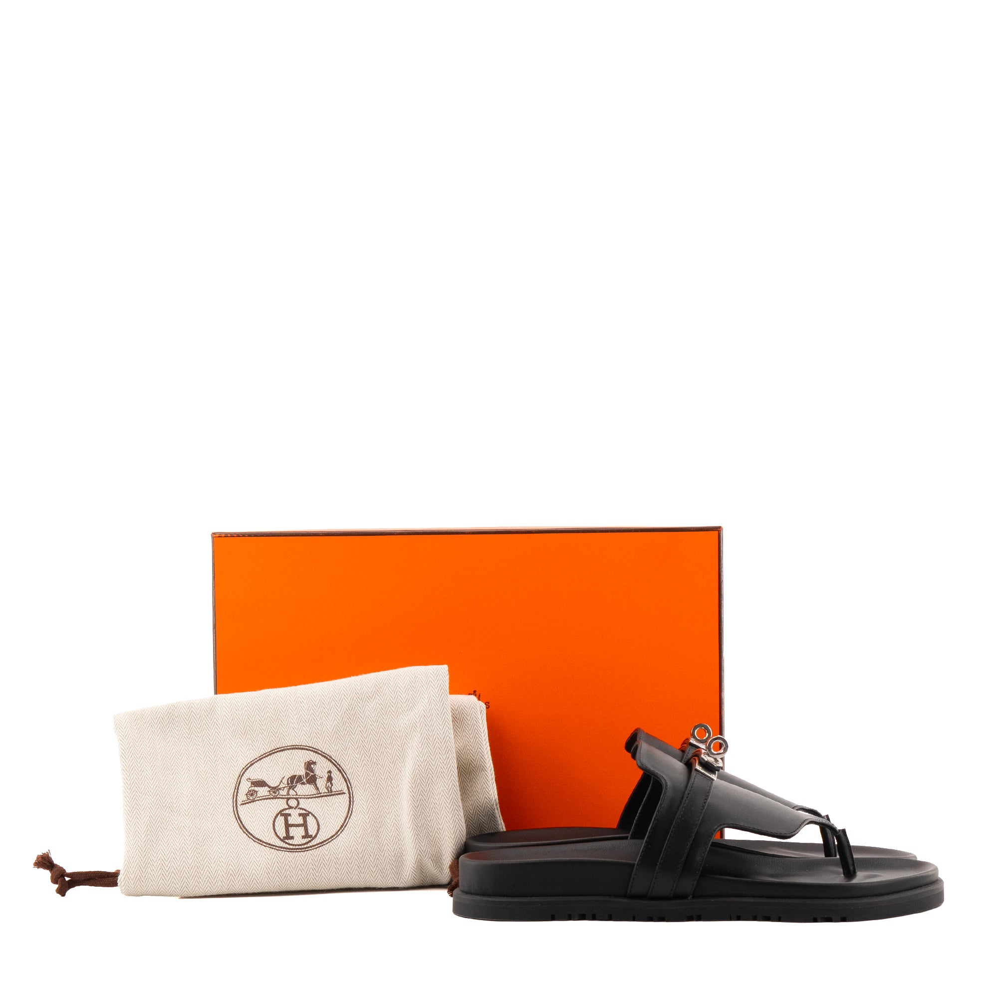 HERMÈS - Sandales Empire Hermès en cuir noir (T38,5)