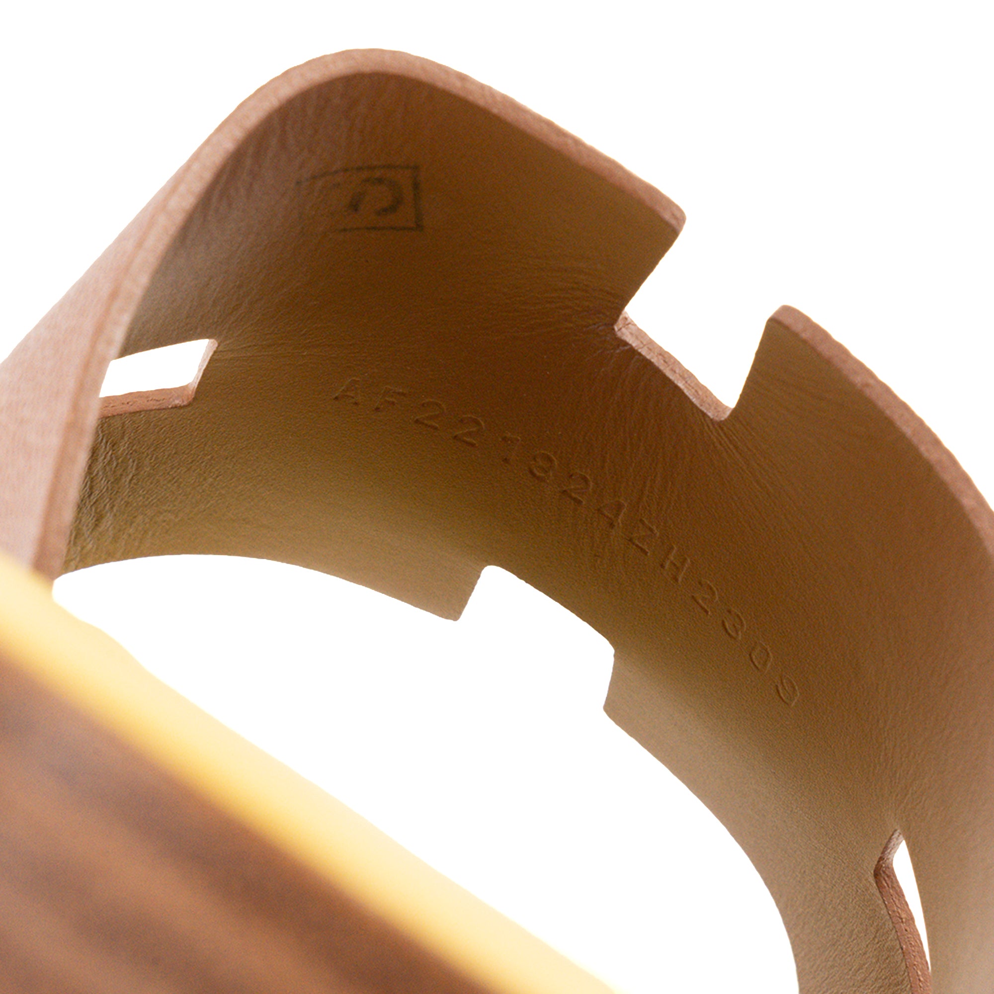 HERMÈS - Sandales Izmir Hermès en cuir epsom marron gold et jaune (T41)
