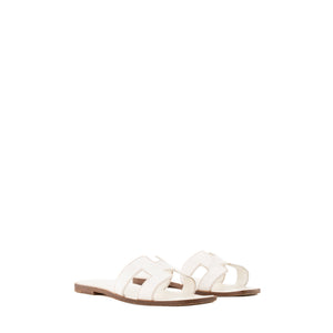 HERMÈS - Sandales Oran Hermès en cuir lisse blanc (T37)