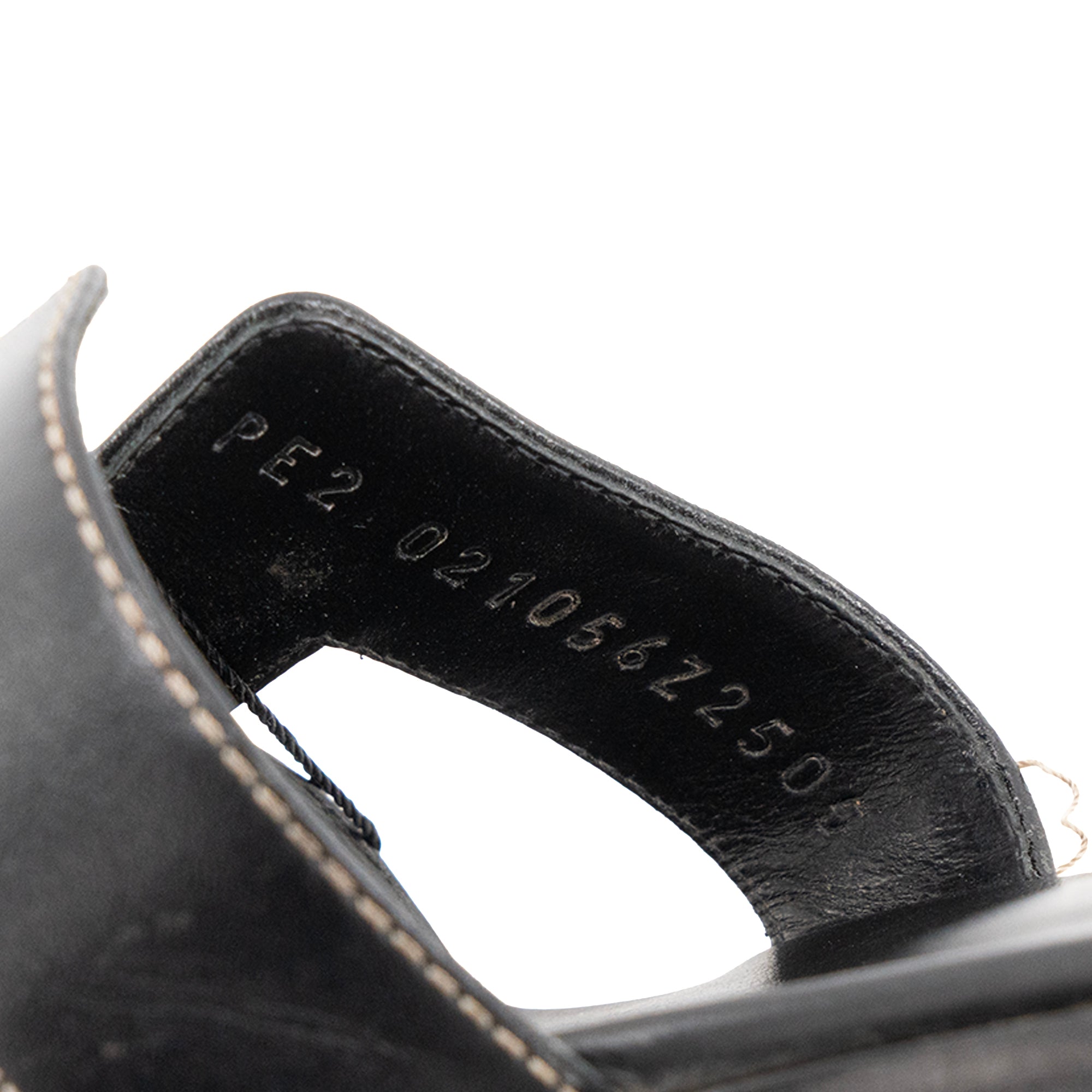 HERMÈS - Sandales Oran Hermès en cuir lisse noir (T37,5)