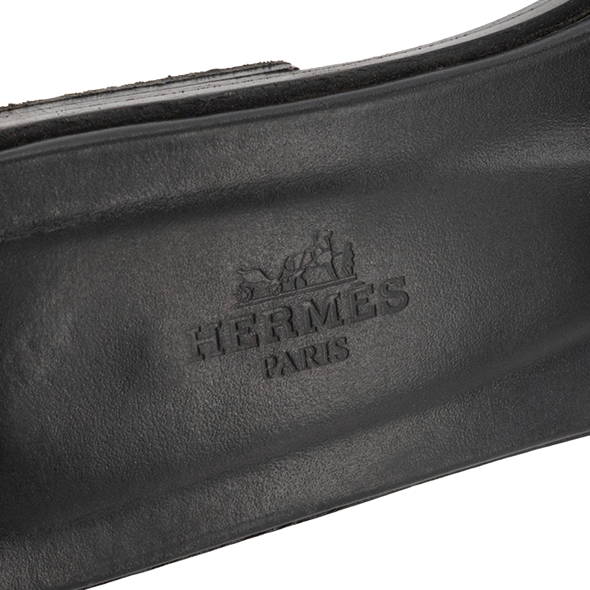 HERMÈS - Sandales Oran Hermès en cuir lisse noir (T37,5)