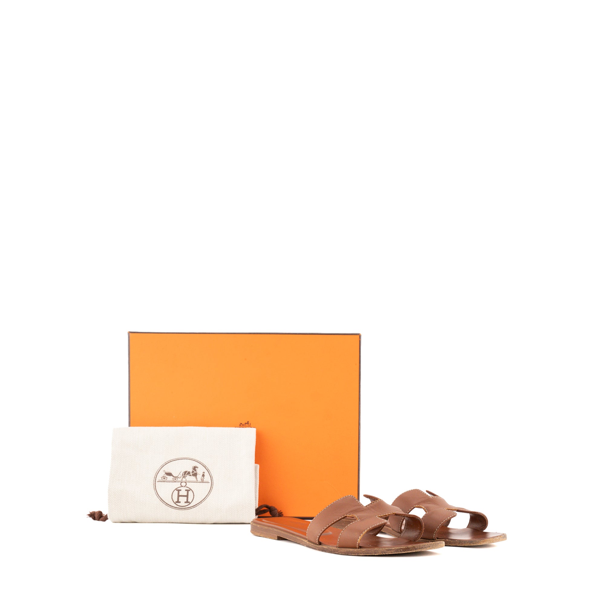 HERMÈS - Sandales Oran Hermès en cuir marron (T37)