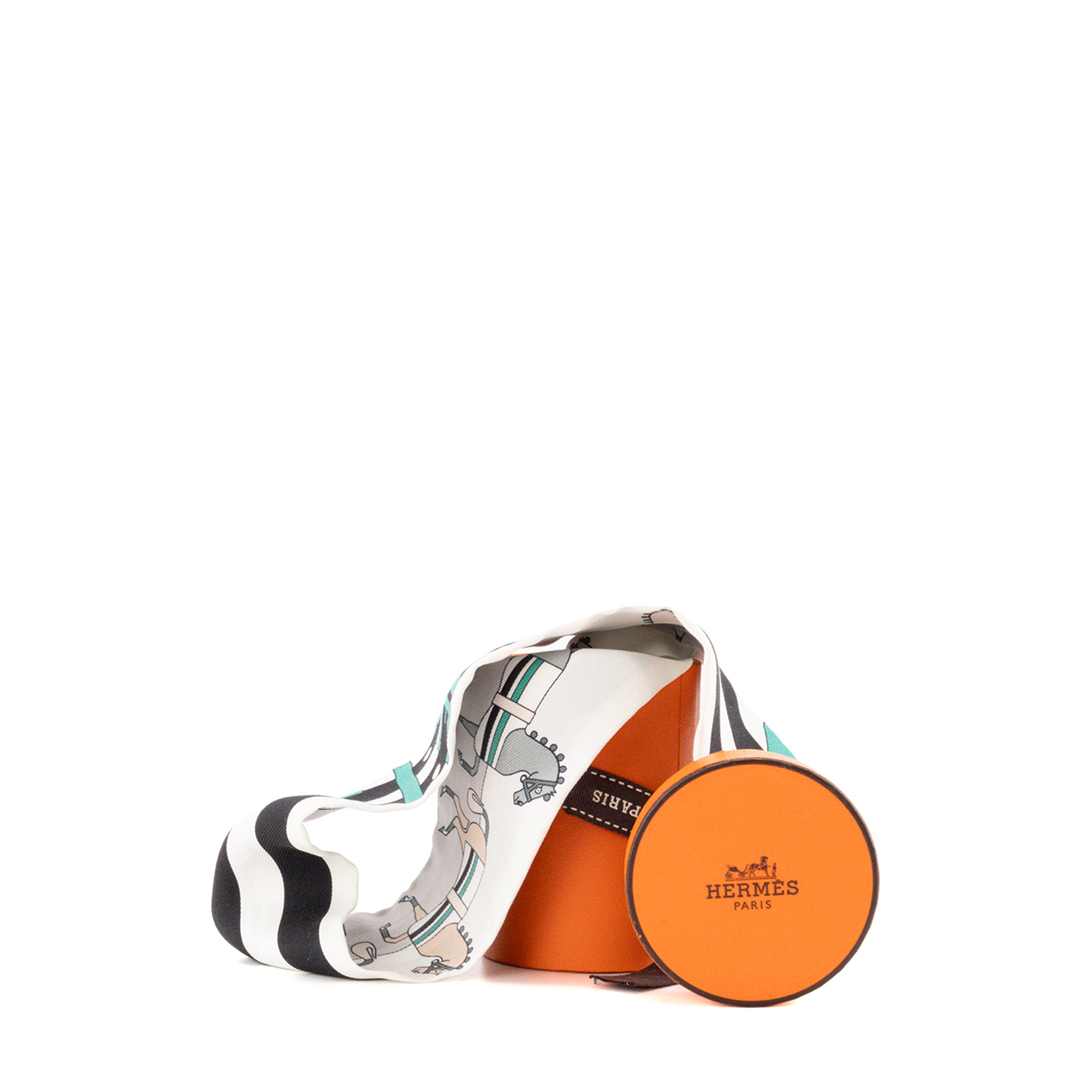 HERMÈS - Twilly Rocabar Hermès en soie grise et verte