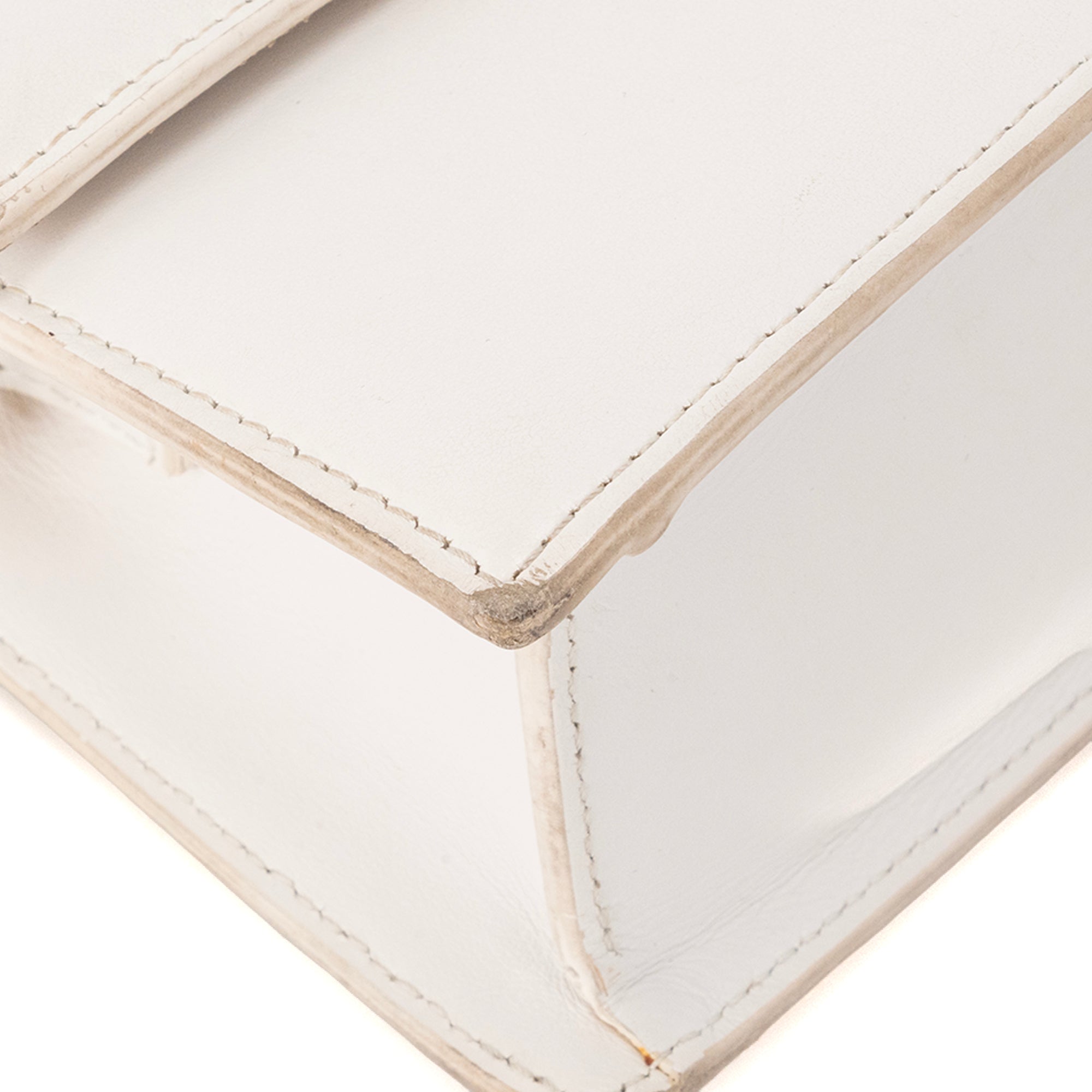 JACQUEMUS - Sac à bandoulière Bambino Jacquemus en cuir lisse blanc