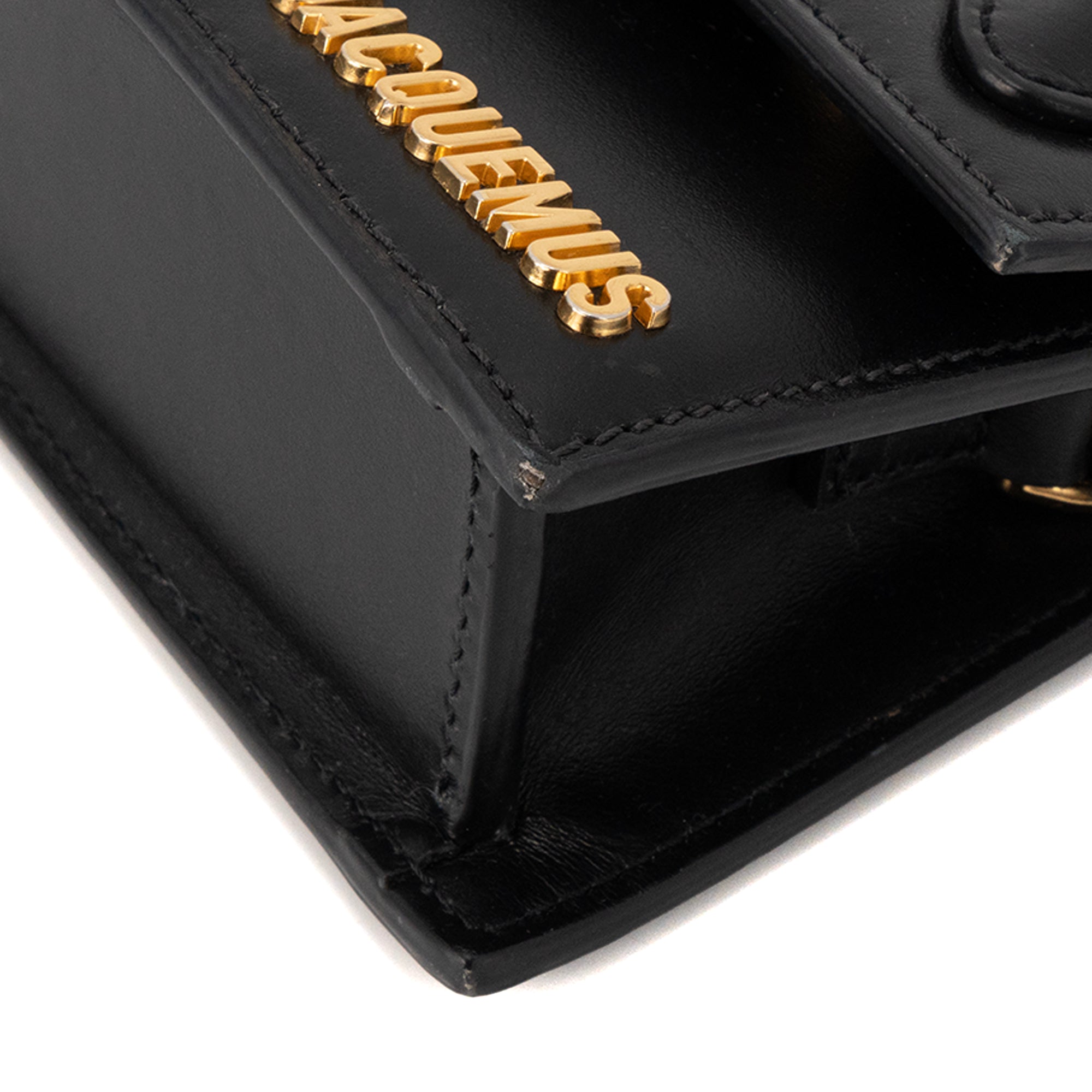 JACQUEMUS - Sac à bandoulière Chiquito Long Jacquemus en cuir lisse noir