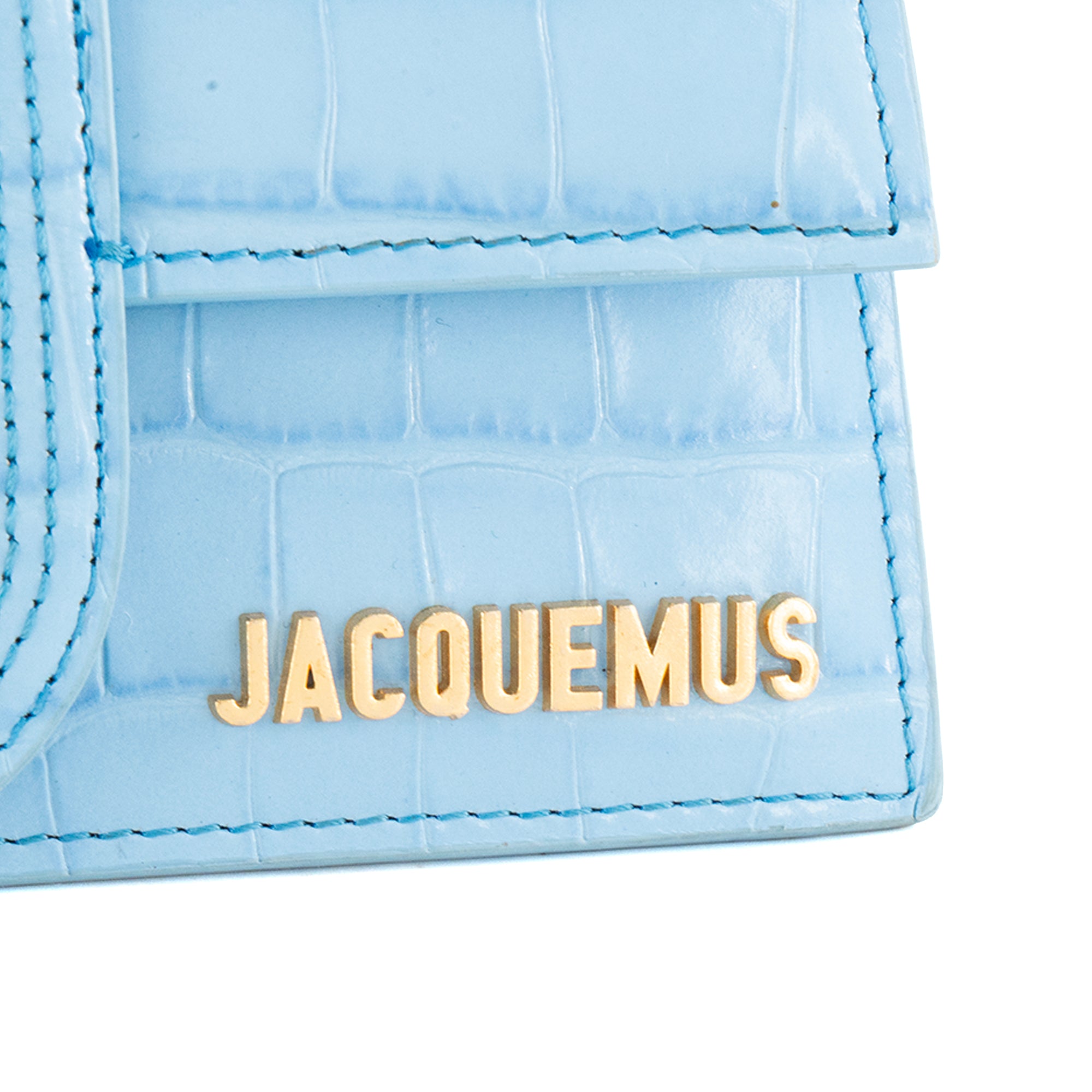 JACQUEMUS - Sac à bandoulière Le Bambino Jacquemus en cuir embossé crocodile bleu