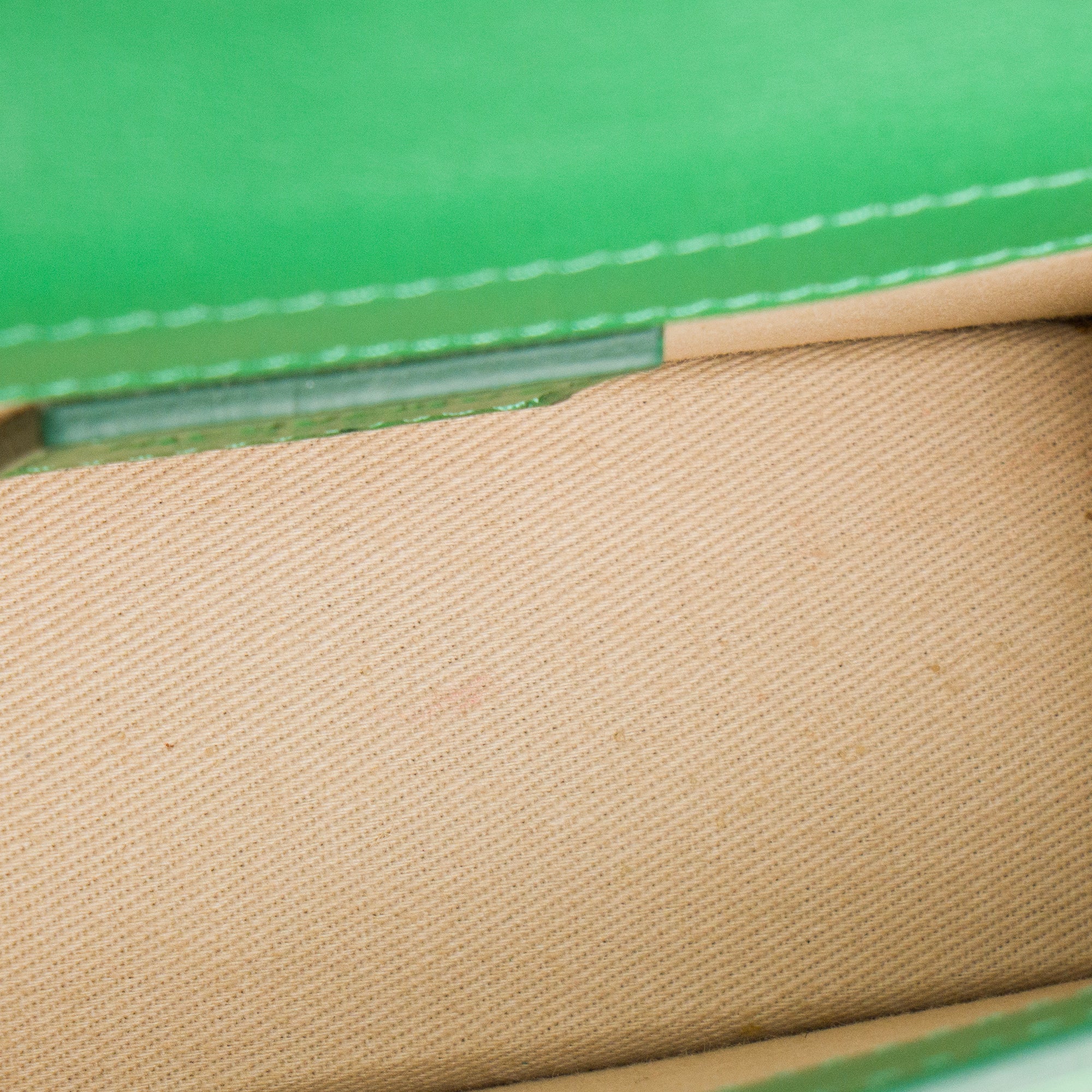 JACQUEMUS - Sac à bandoulière Le Bambino Jacquemus en cuir lisse vert