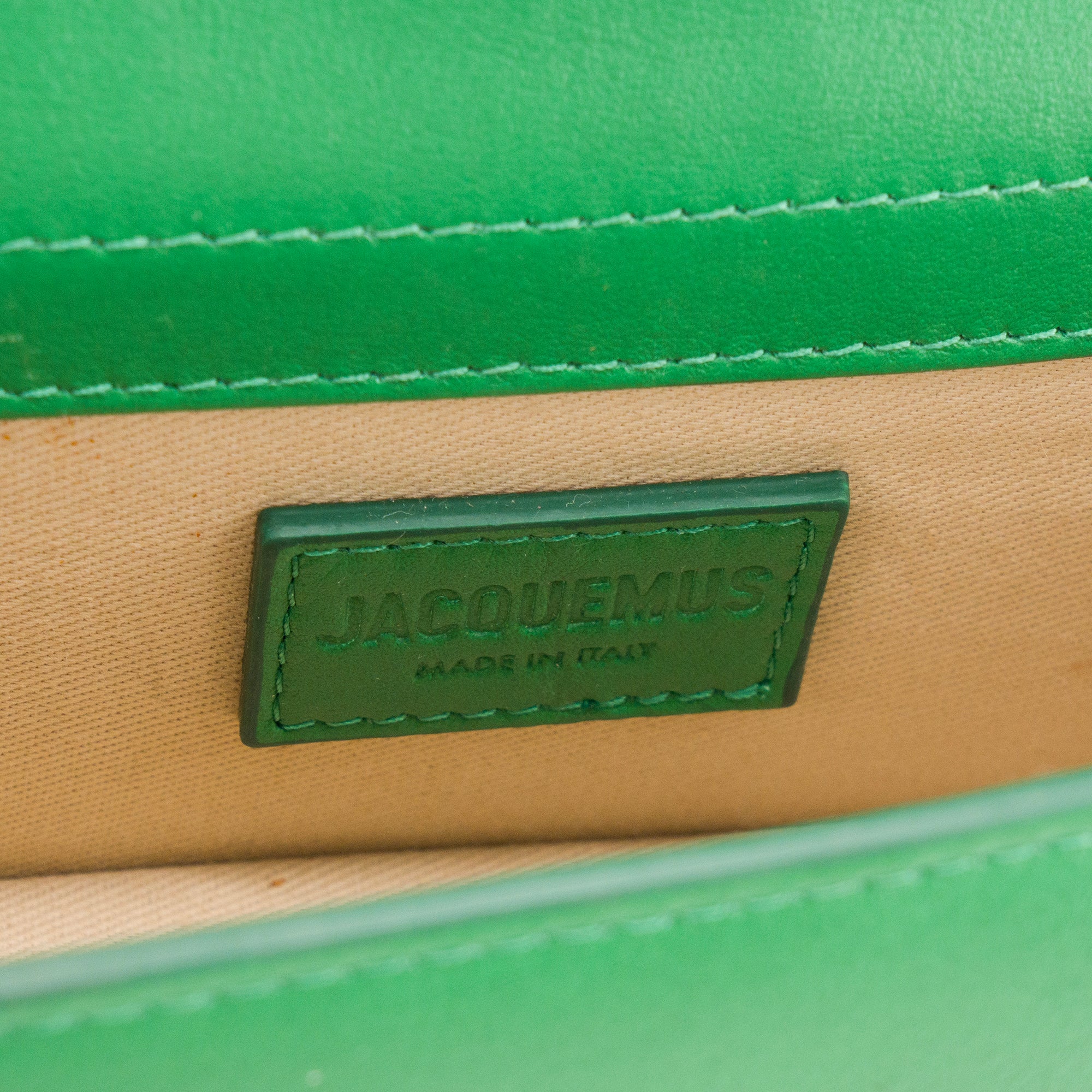 JACQUEMUS - Sac à bandoulière Le Bambino Jacquemus en cuir lisse vert
