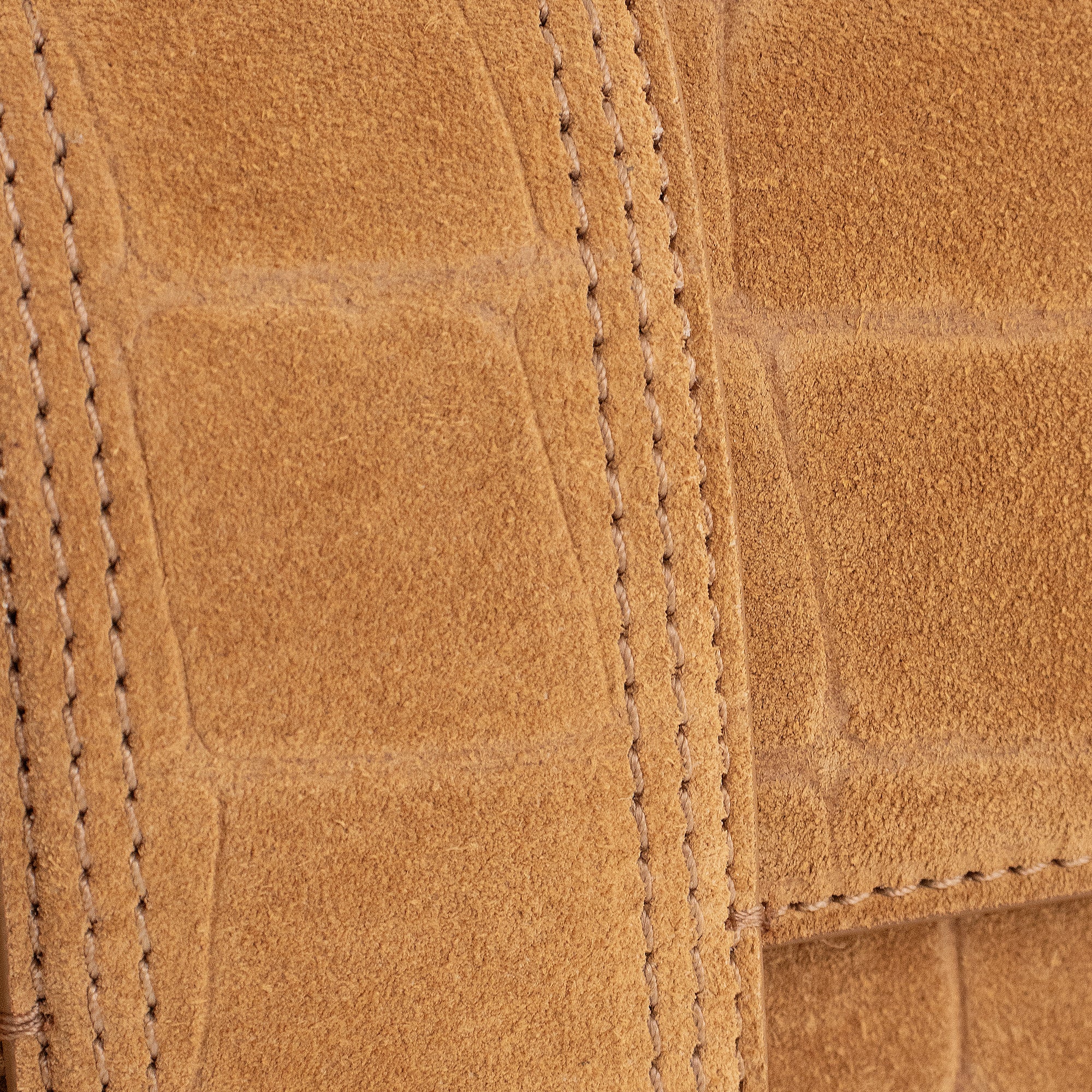 JACQUEMUS - Sac à bandoulière Le Grand Bambino Jacquemus en daim embossé croco marron