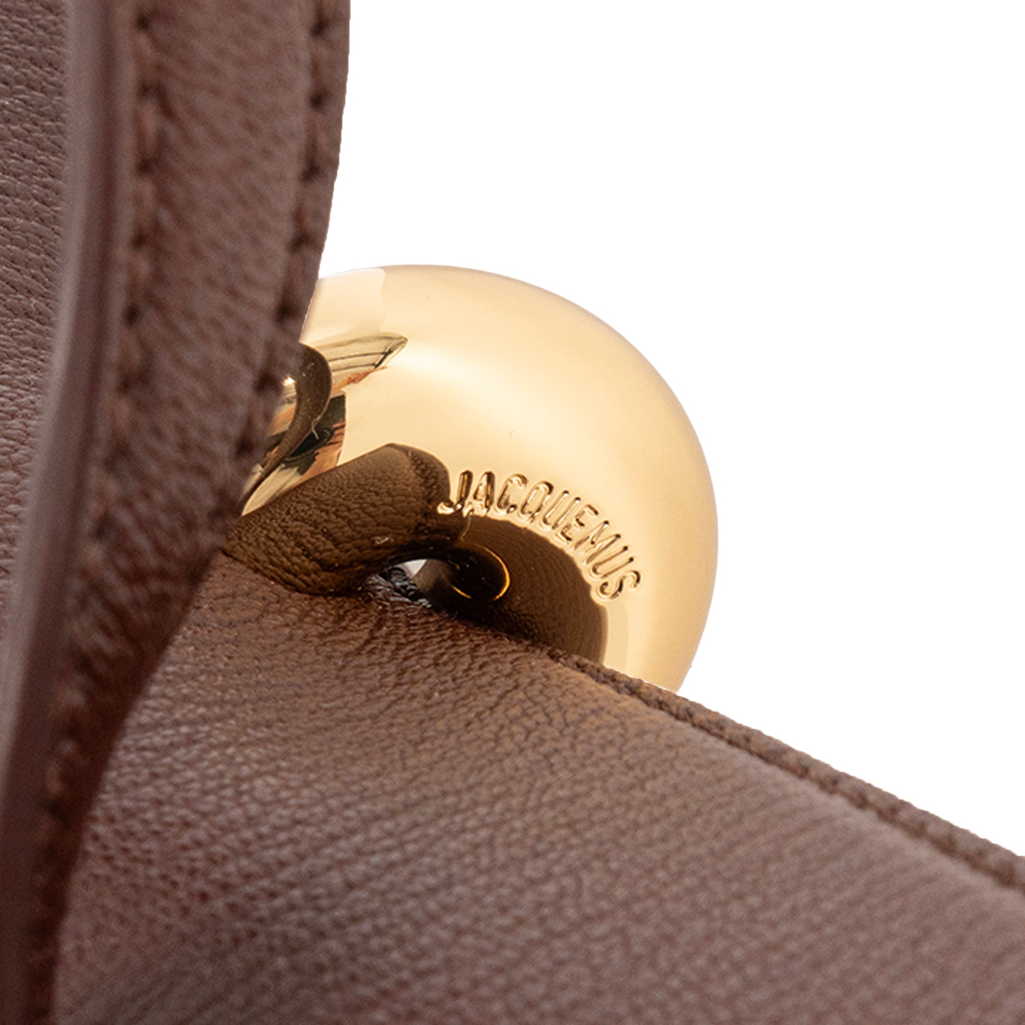 JACQUEMUS - Sac à bandoulière Le petit Valérie Jacquemus en cuir grainé marron