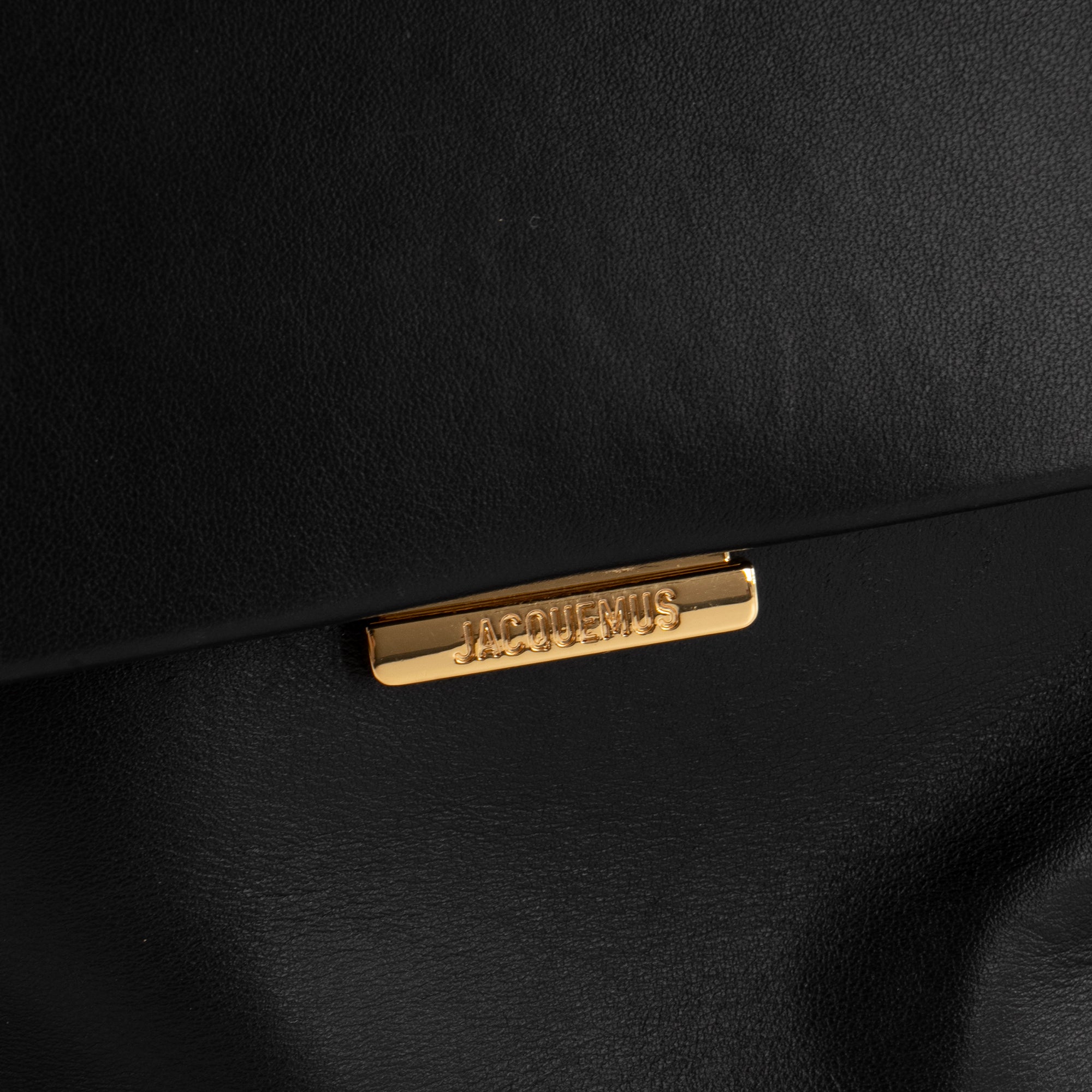 JACQUEMUS - Sac à épaule Le grand Rond Carré Jacquemus en cuir noir
