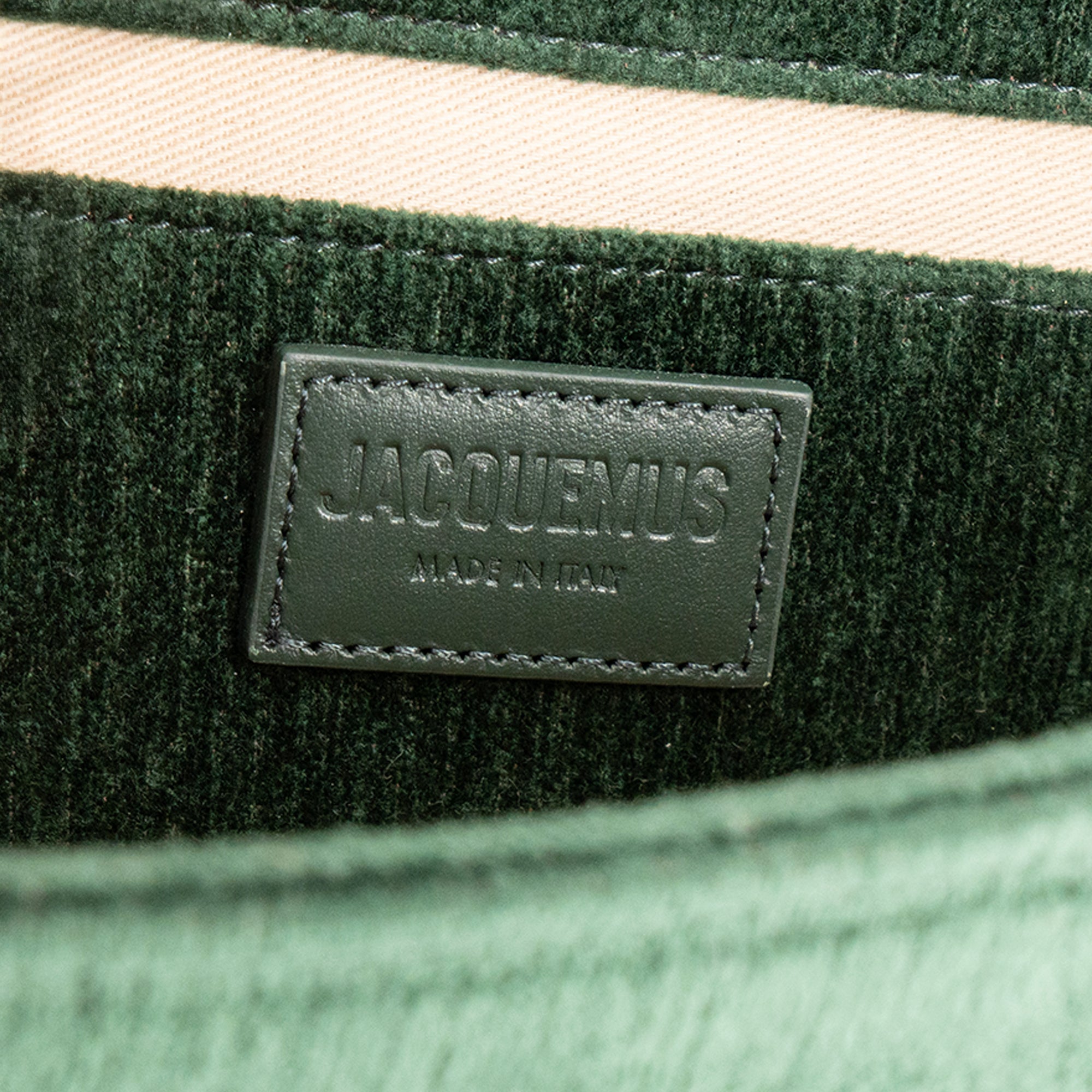 JACQUEMUS - Sac Le bambino long Jacquemus en velours et cuir vert foncé