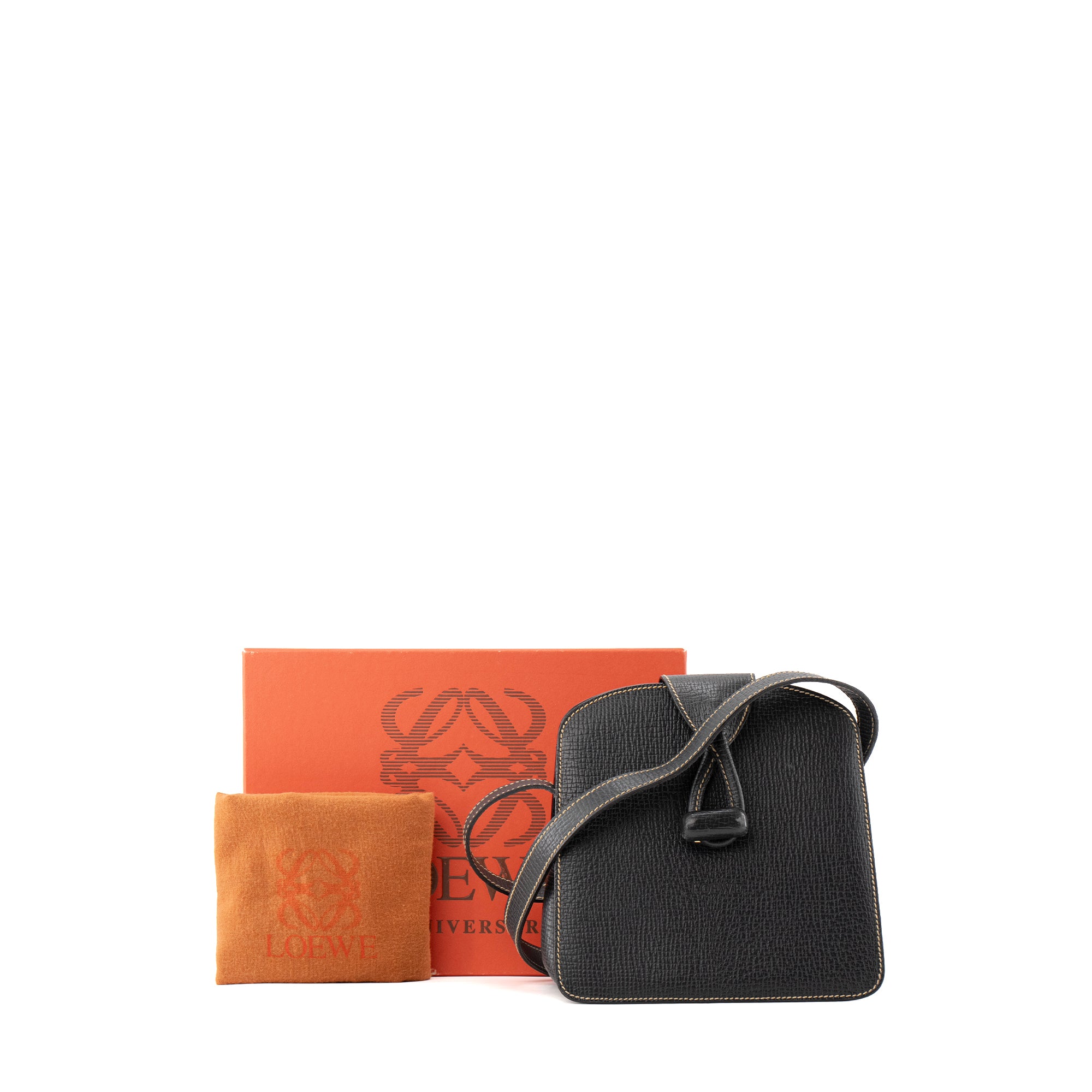 LOEWE - Sac à bandoulière Loewe en cuir grainé bleu marine vintage