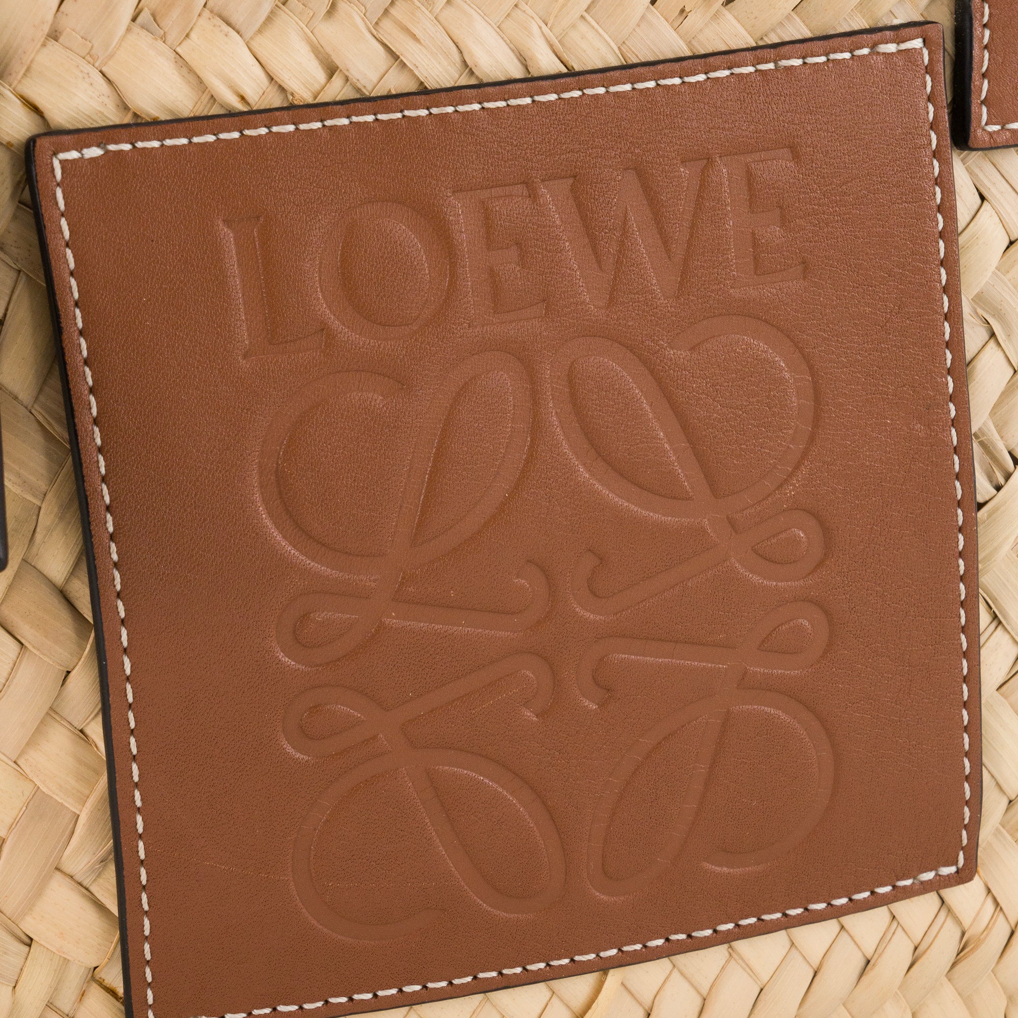 LOEWE - Sac cabas Panier PM Loewe en fibres de palmiers et cuir marron