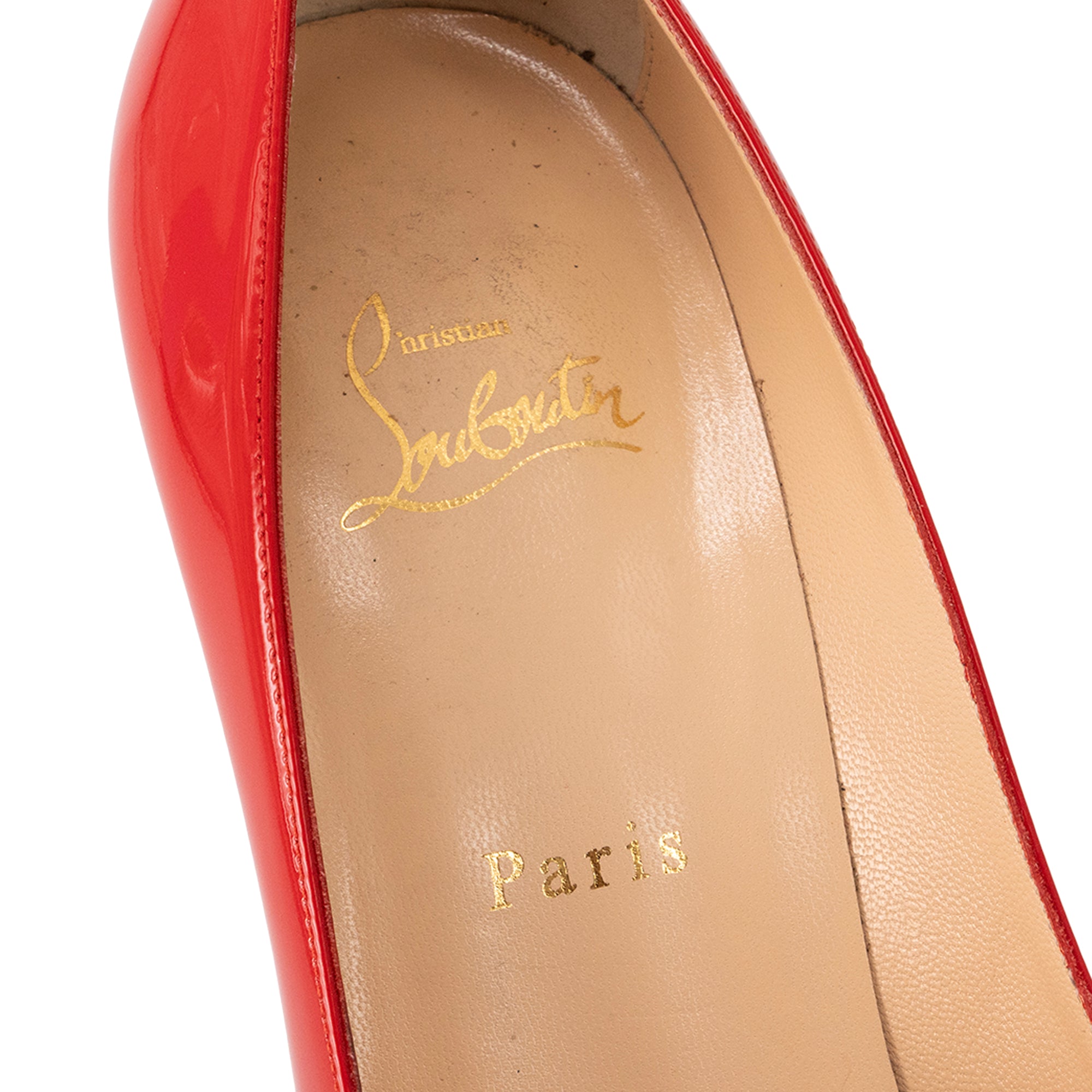 LOUBOUTIN - Escarpins Pigalle Follies Louboutin en cuir vernis rouge (T40)