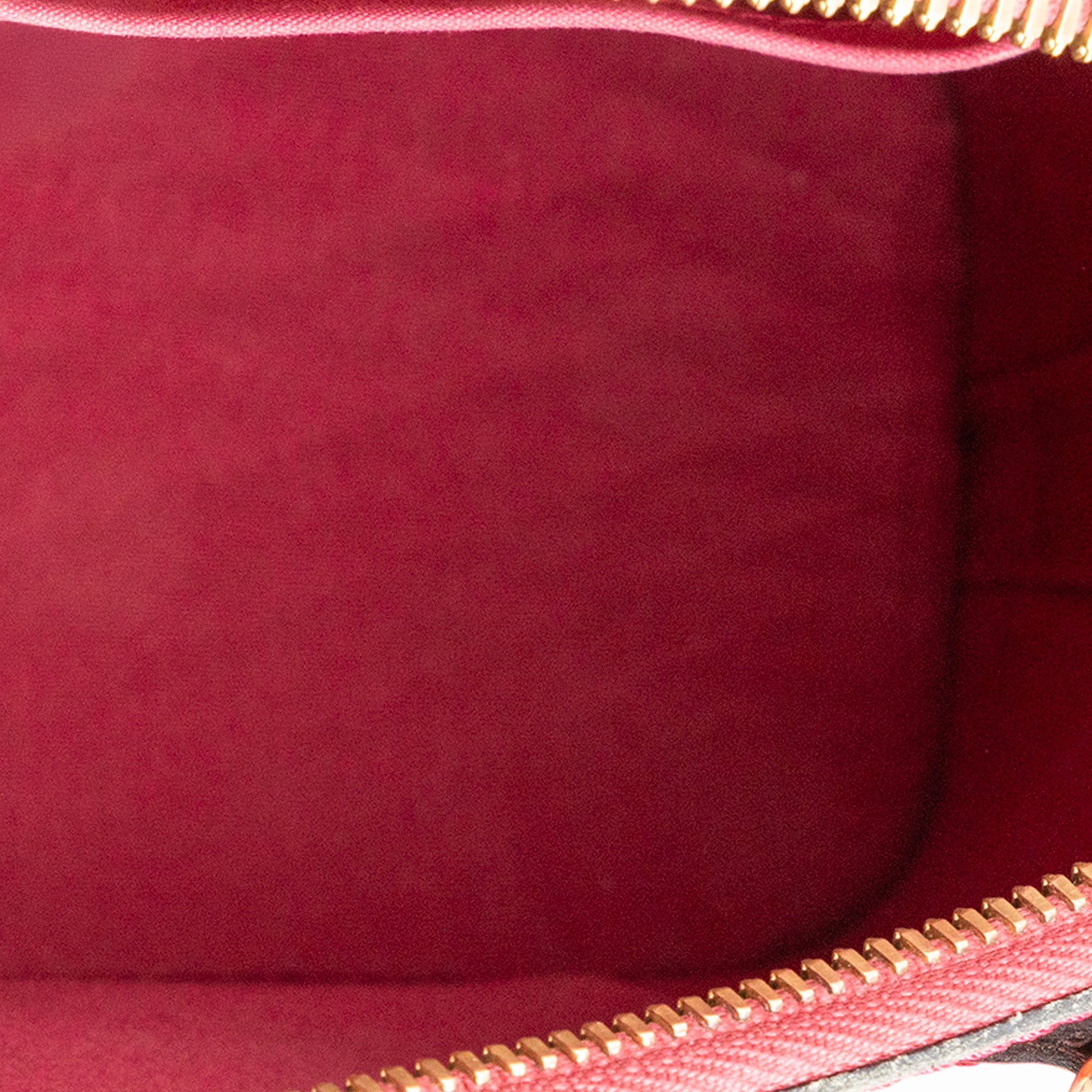 LOUIS VUITTON - Sac à bandoulière Alma BB Louis Vuitton en cuir verni rouge
