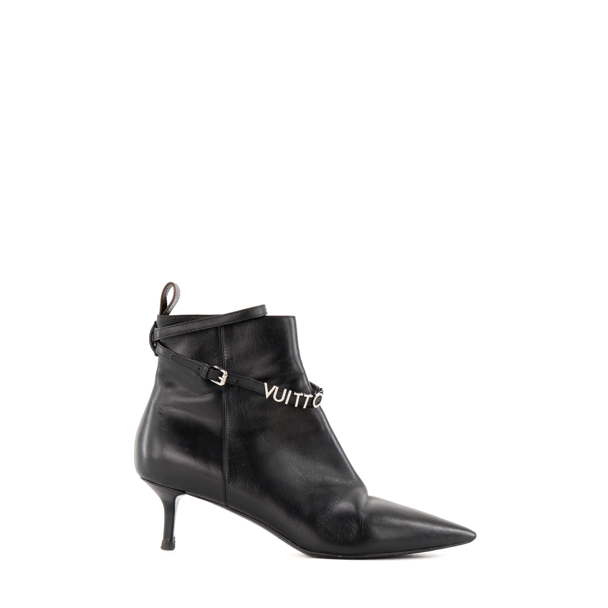 LOUIS VUITTON - Bottines à talons Louis Vuitton en cuir lisse noir (T38)
