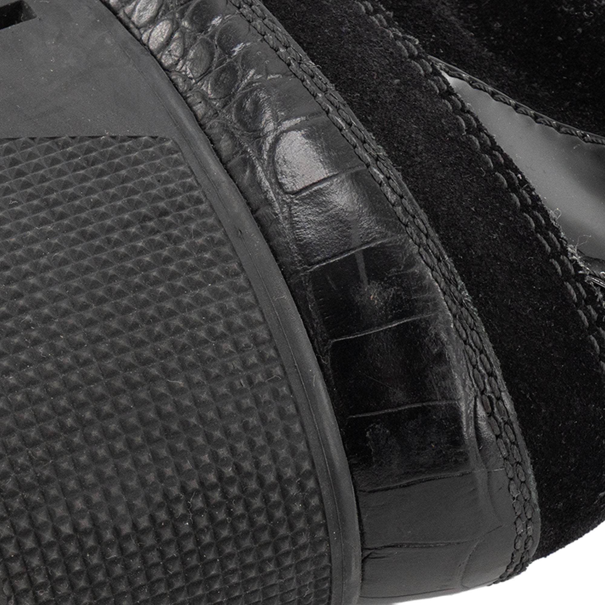 LOUIS VUITTON - Bottines Lauréate Louis Vuitton en toile monogrammée et cuir noir (T38)