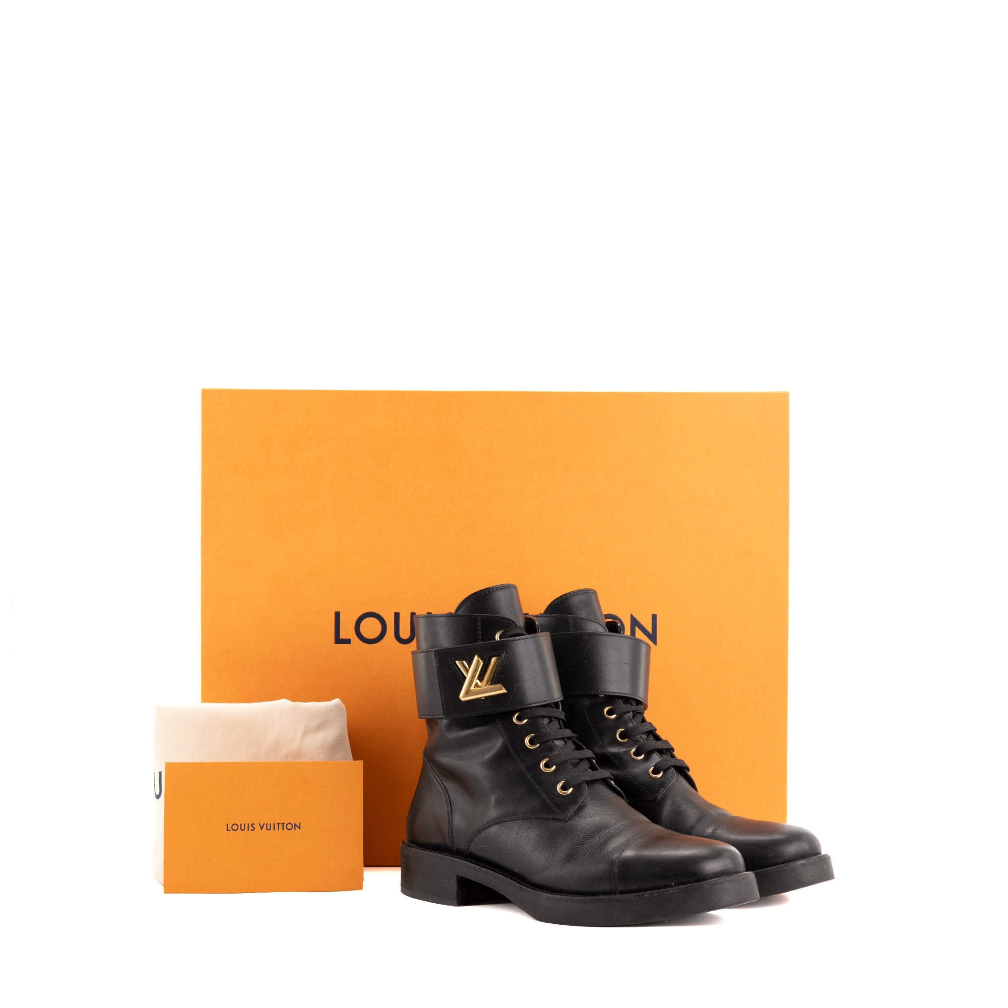 LOUIS VUITTON - Bottines Wonderland Flat Ranger Louis Vuitton en cuir noir (T39)