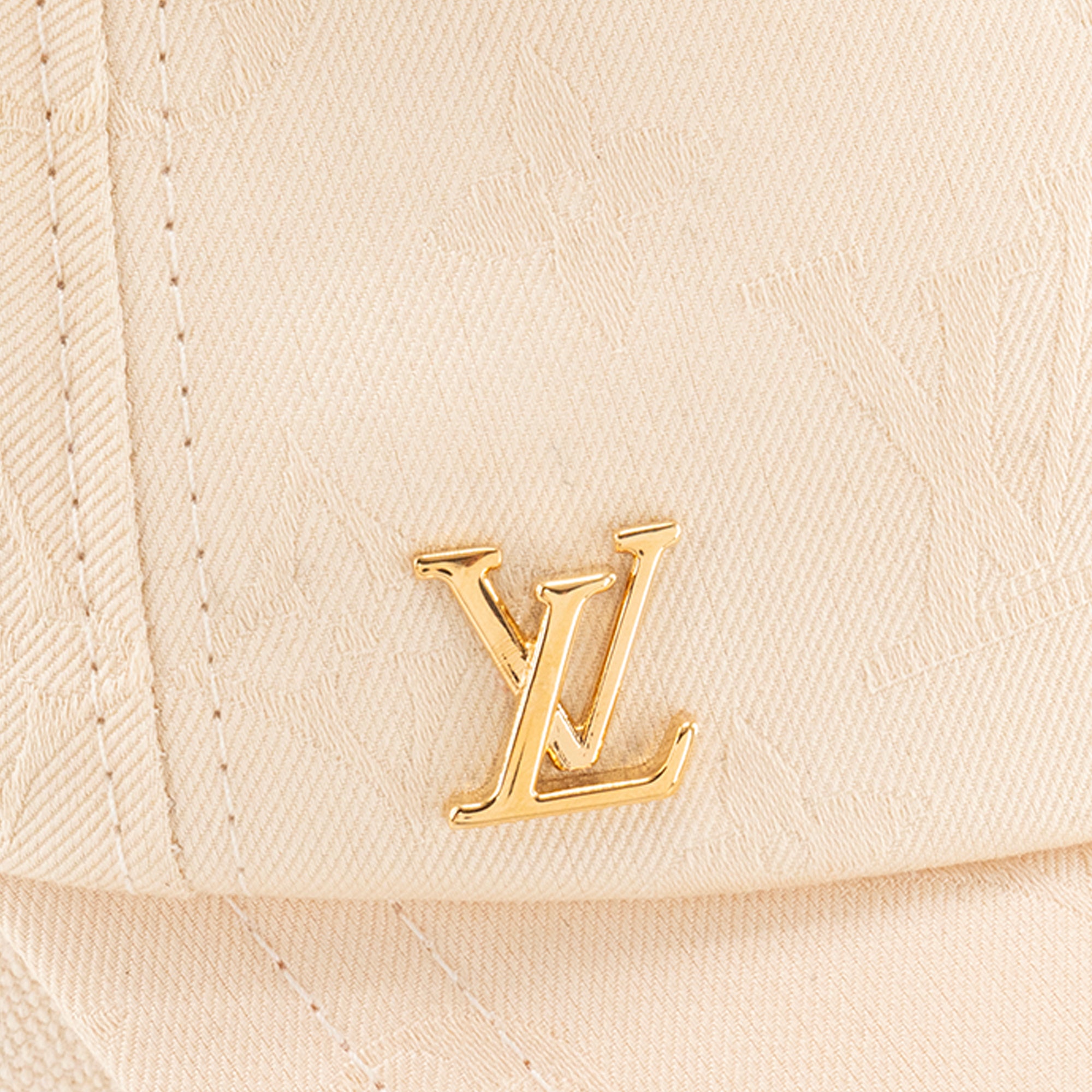 LOUIS VUITTON - Casquette Louis Vuitton en toile monogrammée beige (TU)