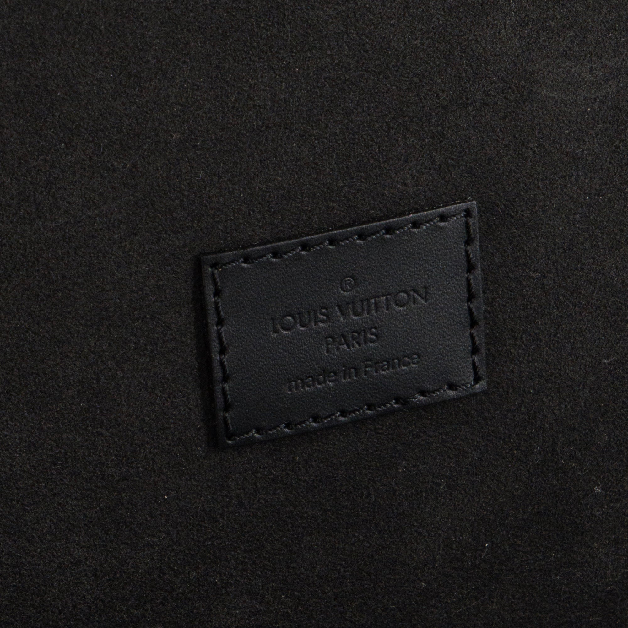 LOUIS VUITTON - Coffret 8 montres Louis Vuitton en toile enduite monogrammée éclipse