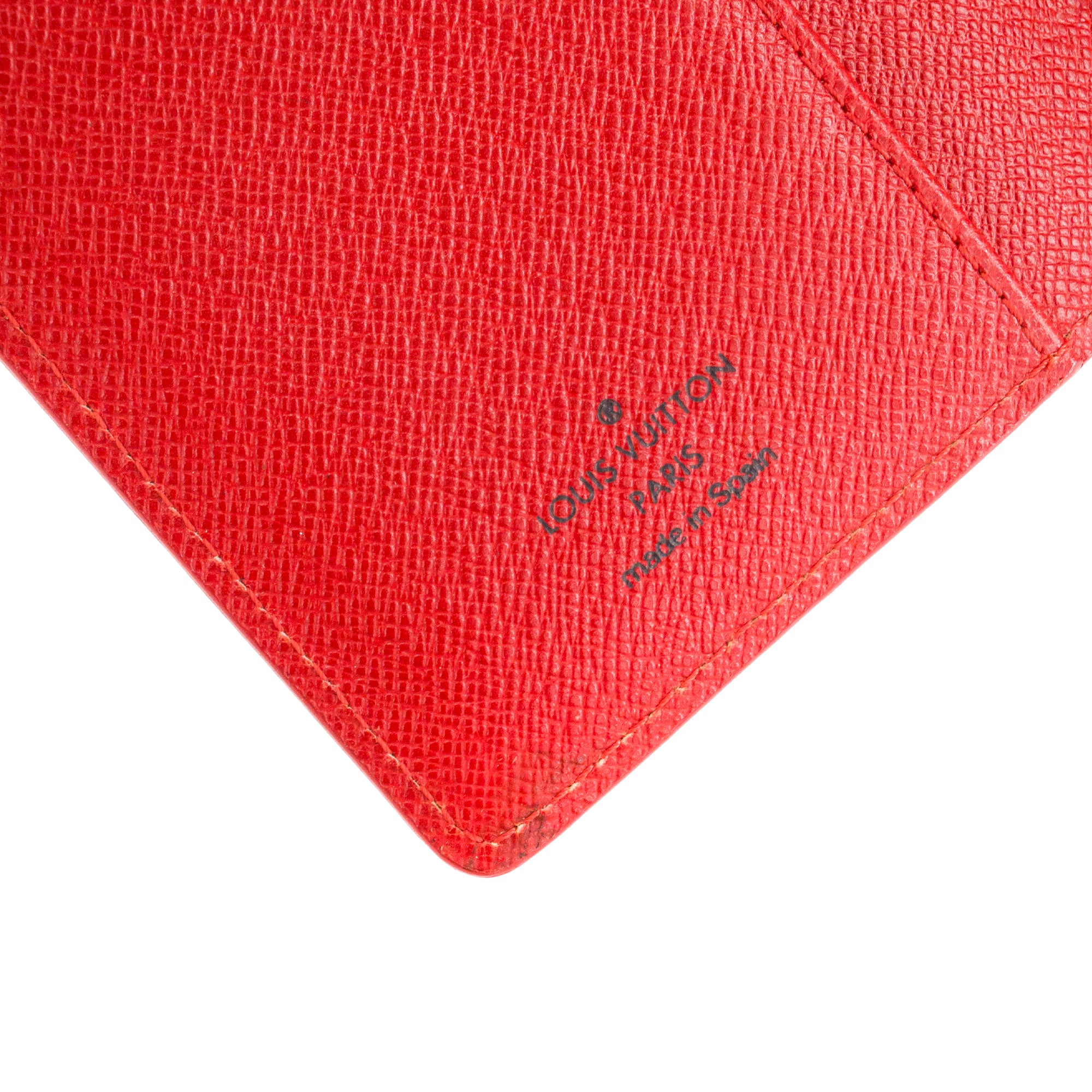 LOUIS VUITTON - Couverture Agenda Louis Vuitton en cuir épi rouge vintage