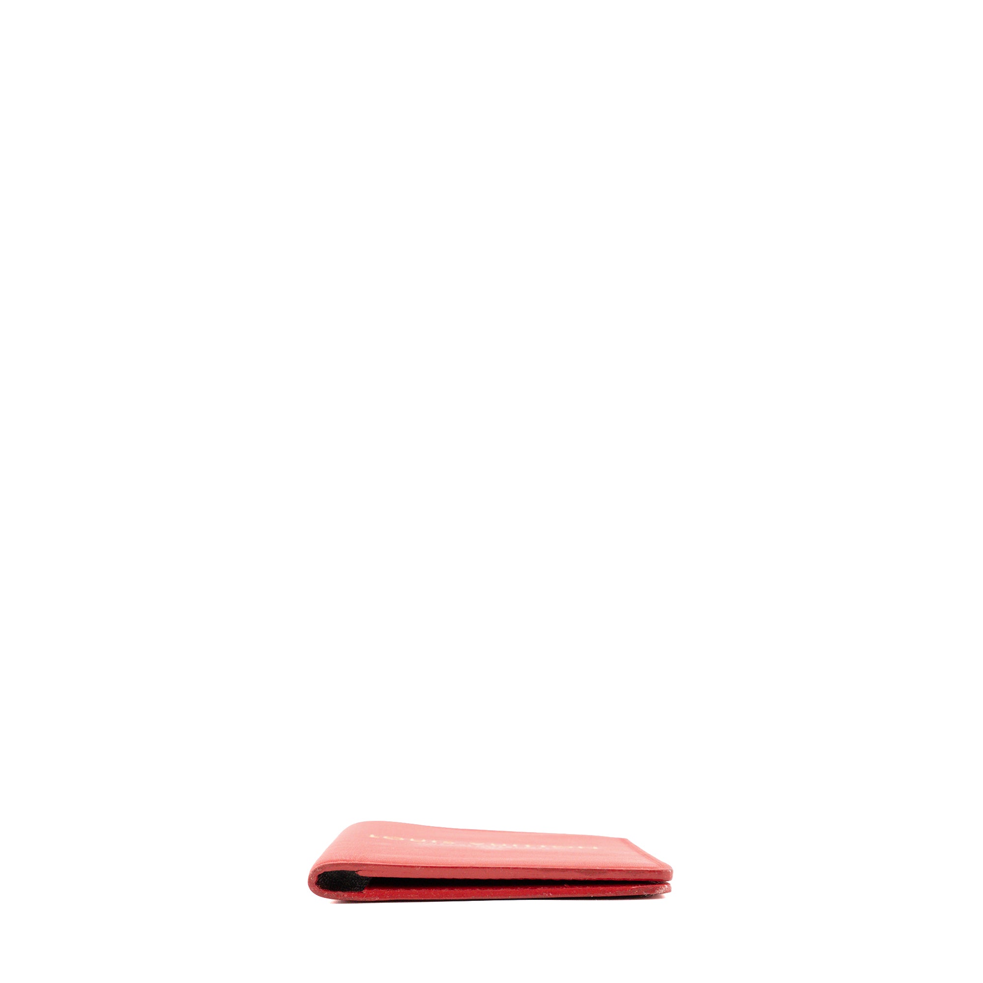 LOUIS VUITTON - Couverture Passeport Louis Vuitton en cuir lisse rouge