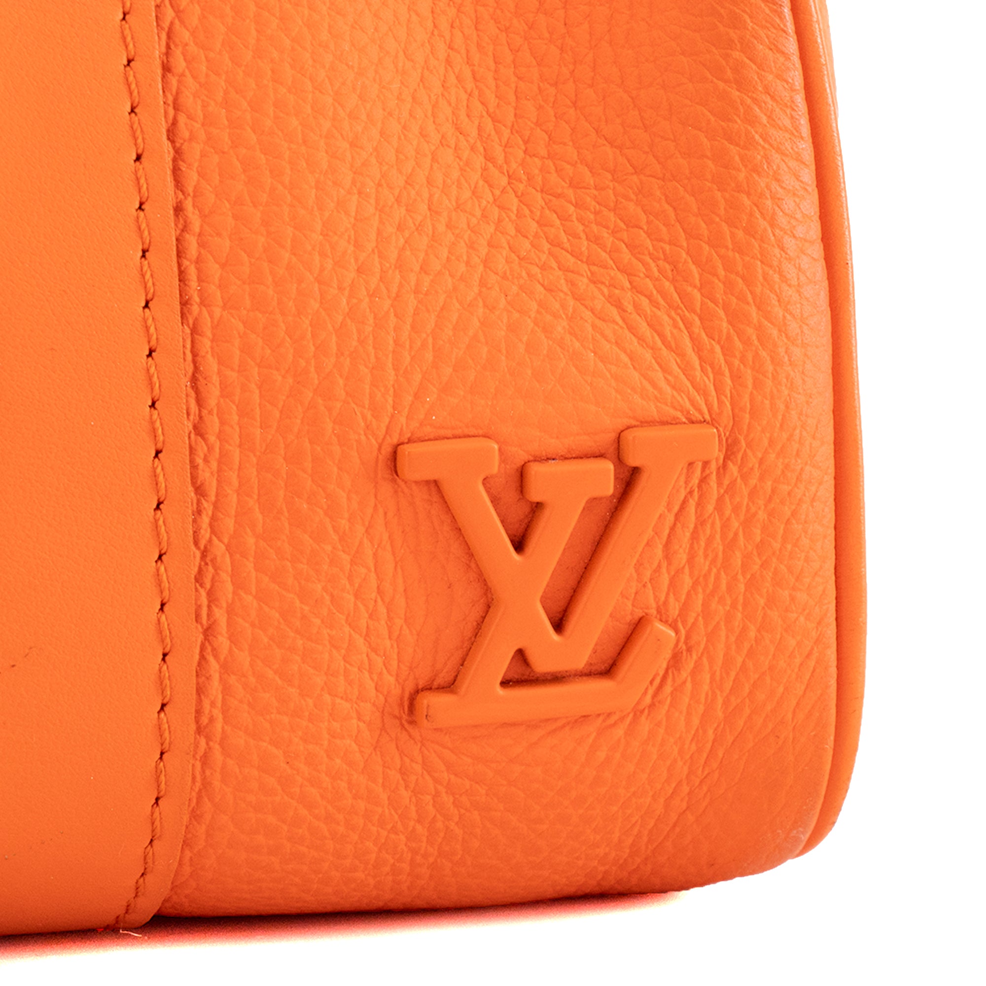LOUIS VUITTON - Sac à bandoulière Keepall XS Louis Vuitton en cuir grainé orange