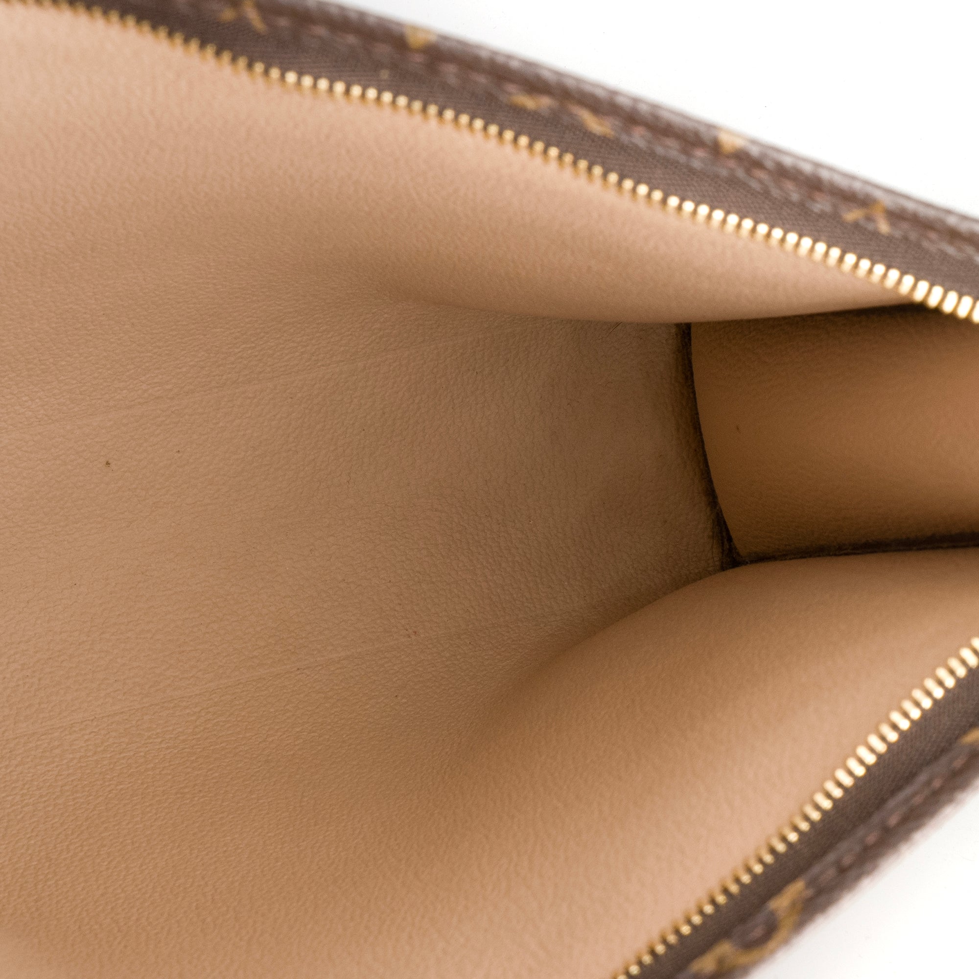 LOUIS VUITTON - Pochette 26 Louis Vuitton en toile enduite monogrammée