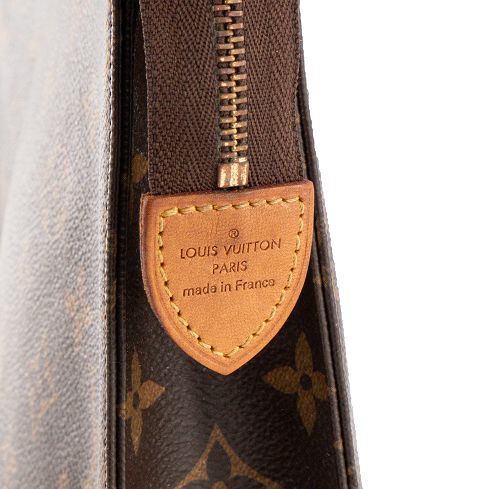 LOUIS VUITTON - Pochette 26 Louis Vuitton en toile enduite monogrammée marron