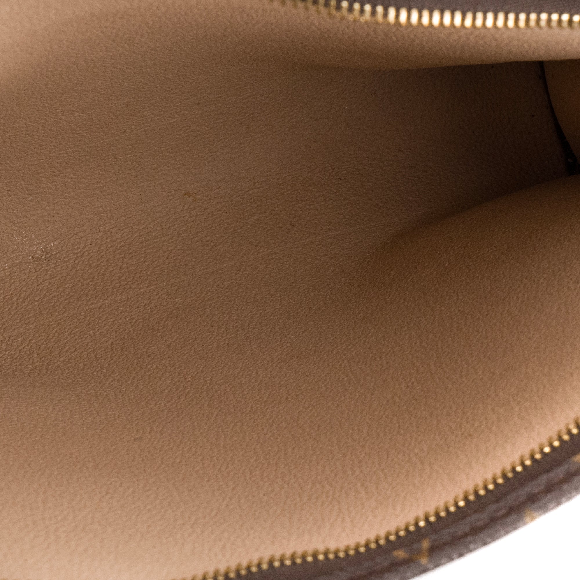 LOUIS VUITTON - Pochette 26 Louis Vuitton en toile enduite monogrammée marron